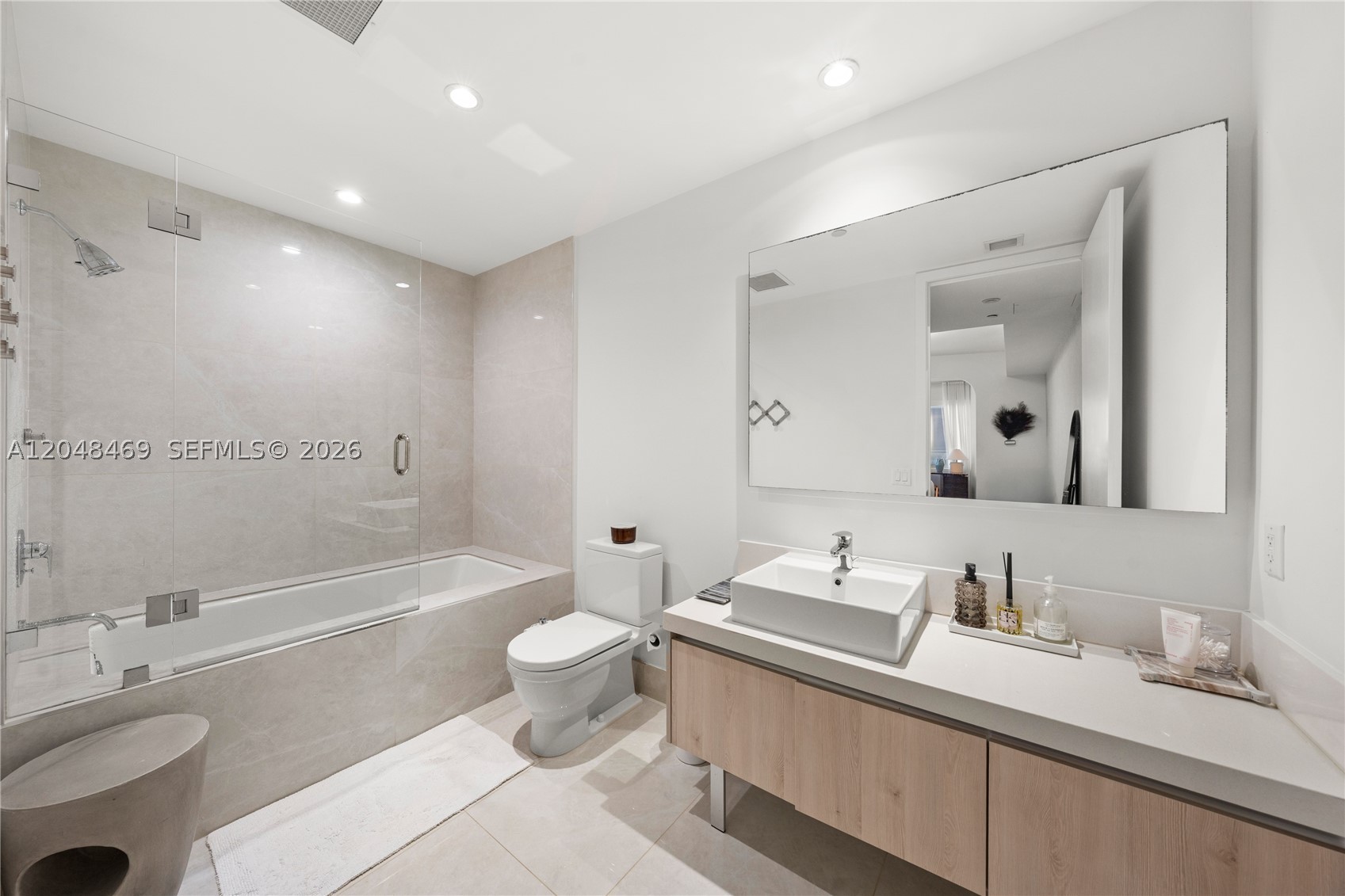 MARQUIS CONDO - Residential Lease