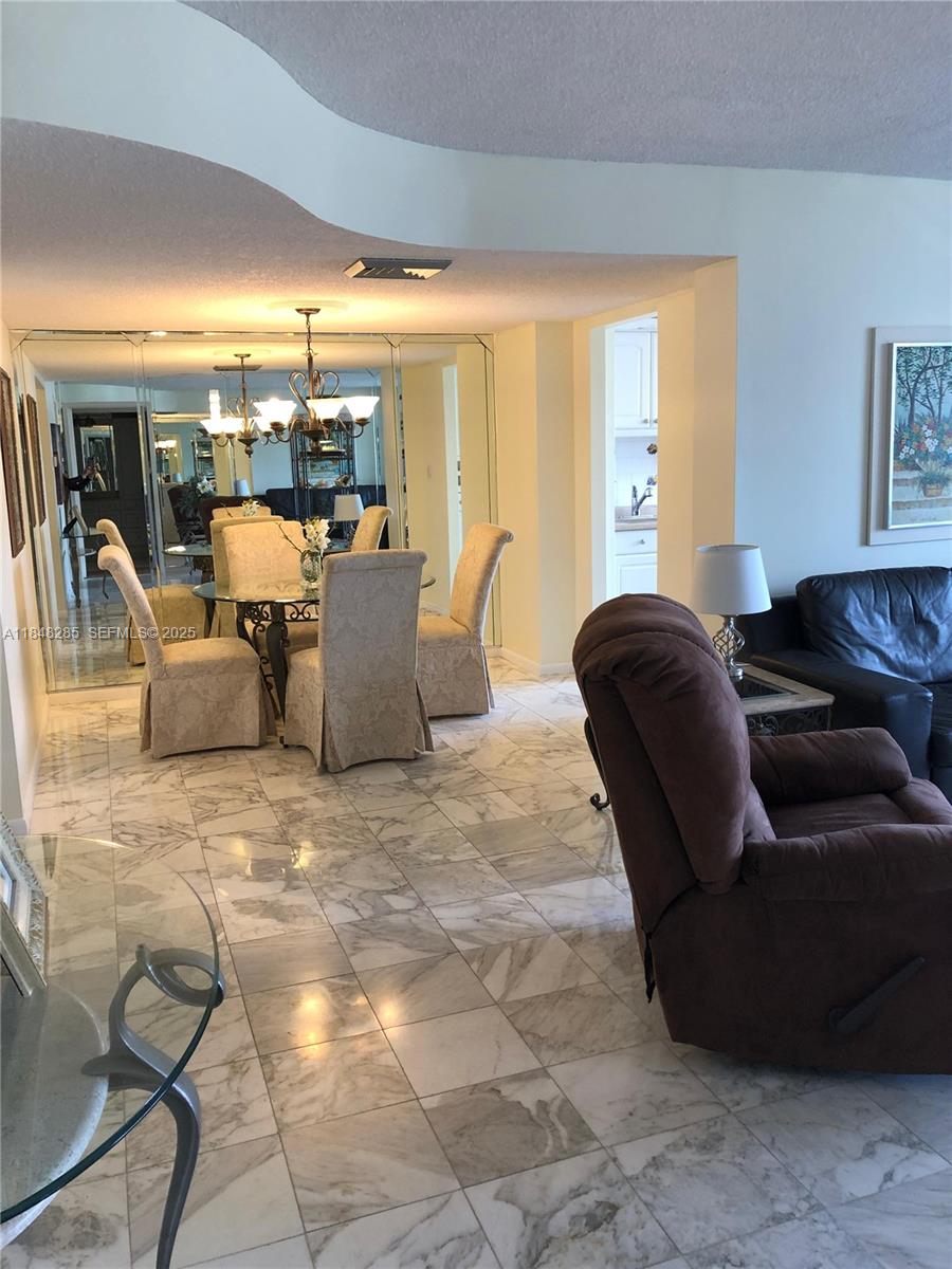 LAKE POINT TOWER CONDOMIN - Residential