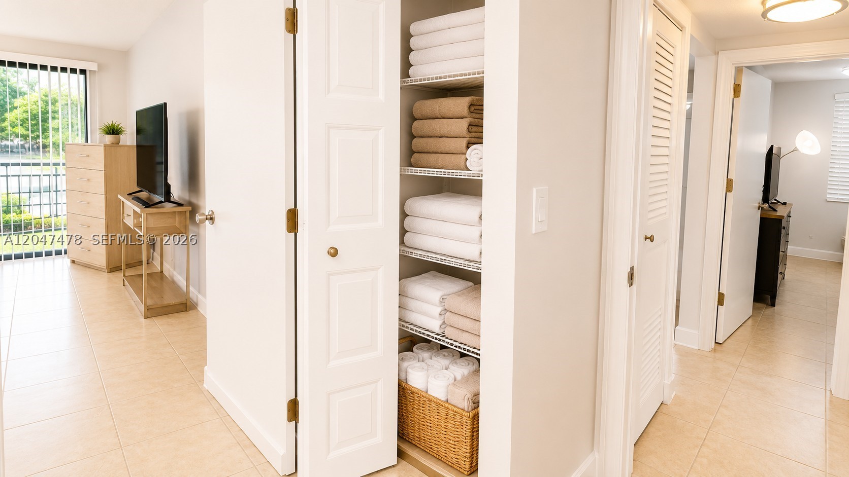PLANTATION CLUB D CONDO - Residential