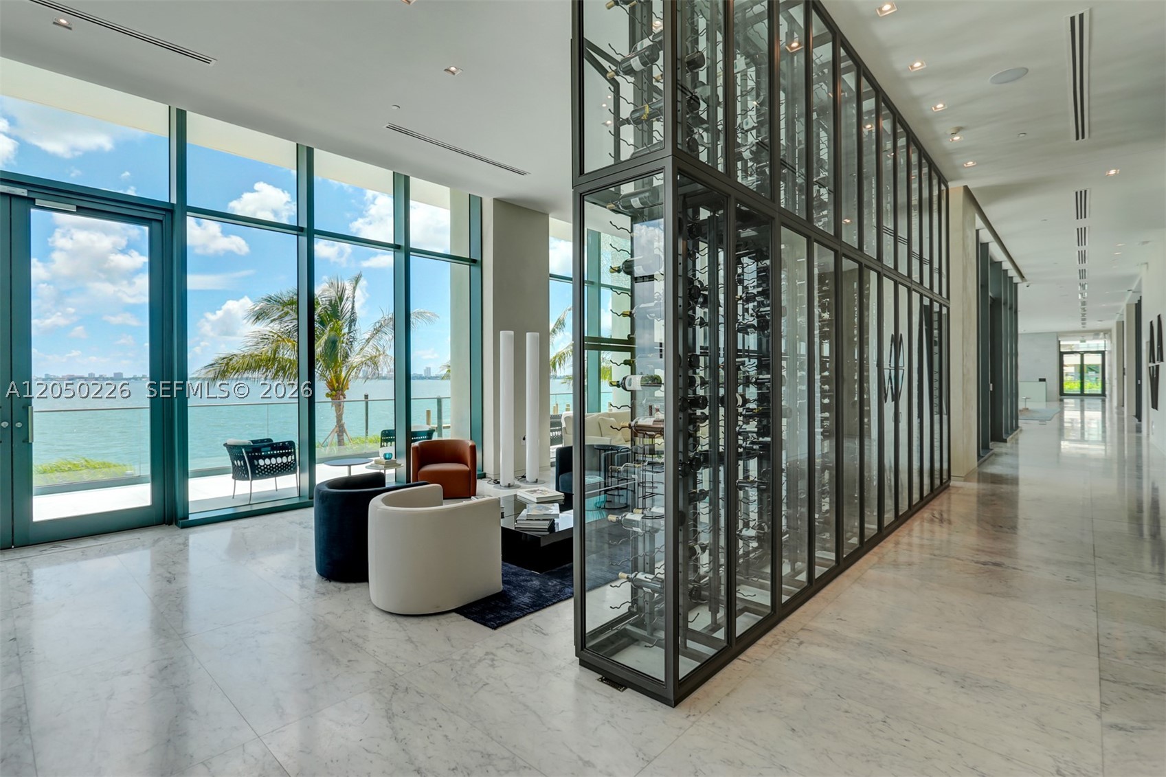 ONE PARAISO CONDO - Residential
