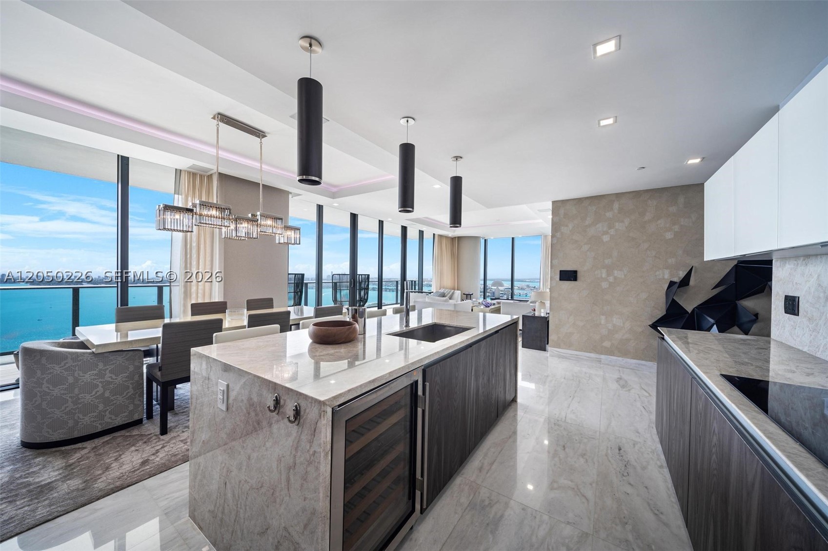 ONE PARAISO CONDO - Residential