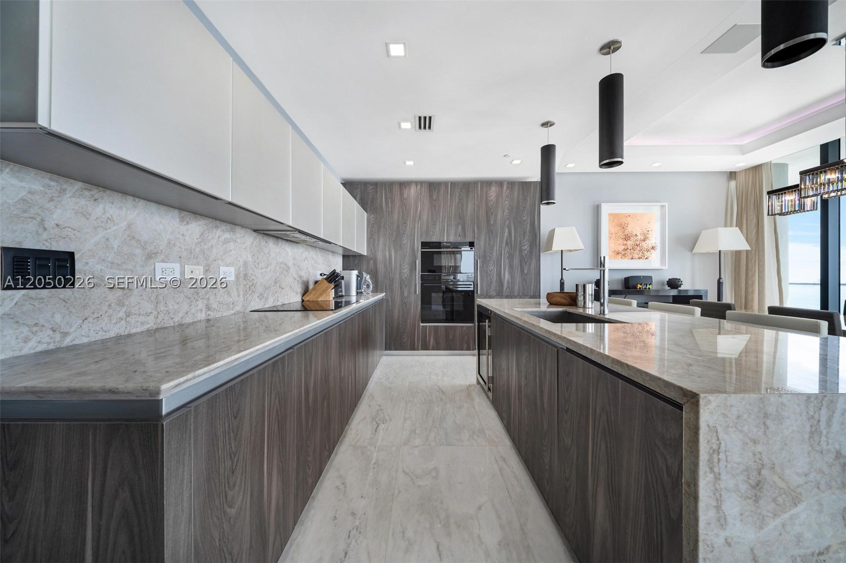 ONE PARAISO CONDO - Residential