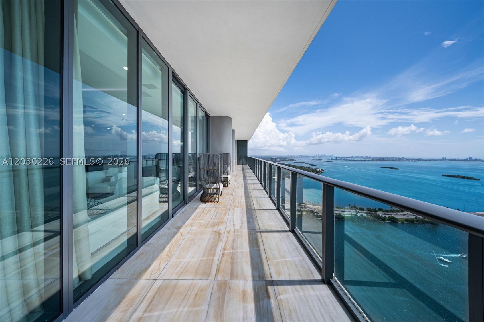 ONE PARAISO CONDO - Residential