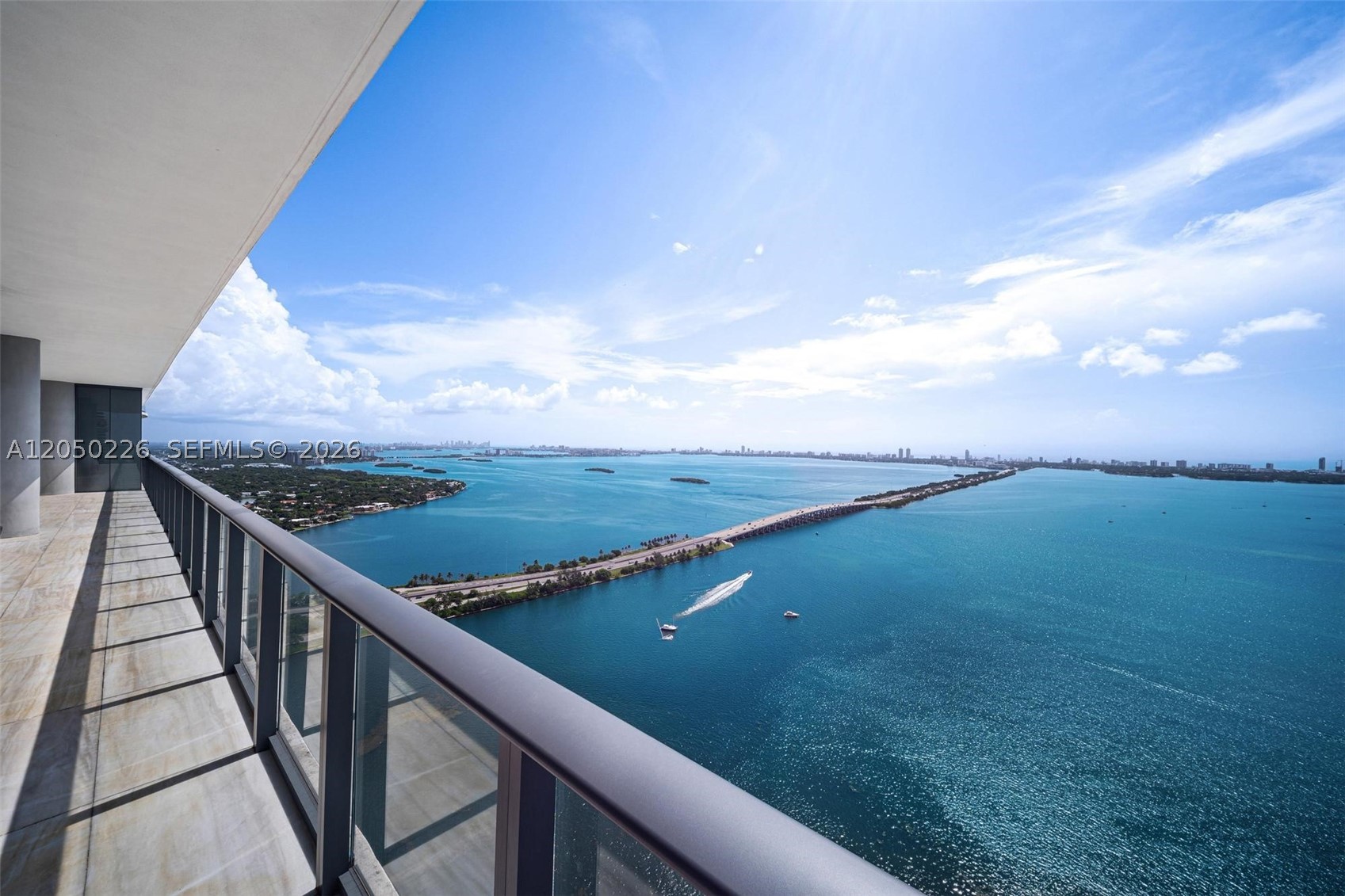 ONE PARAISO CONDO - Residential