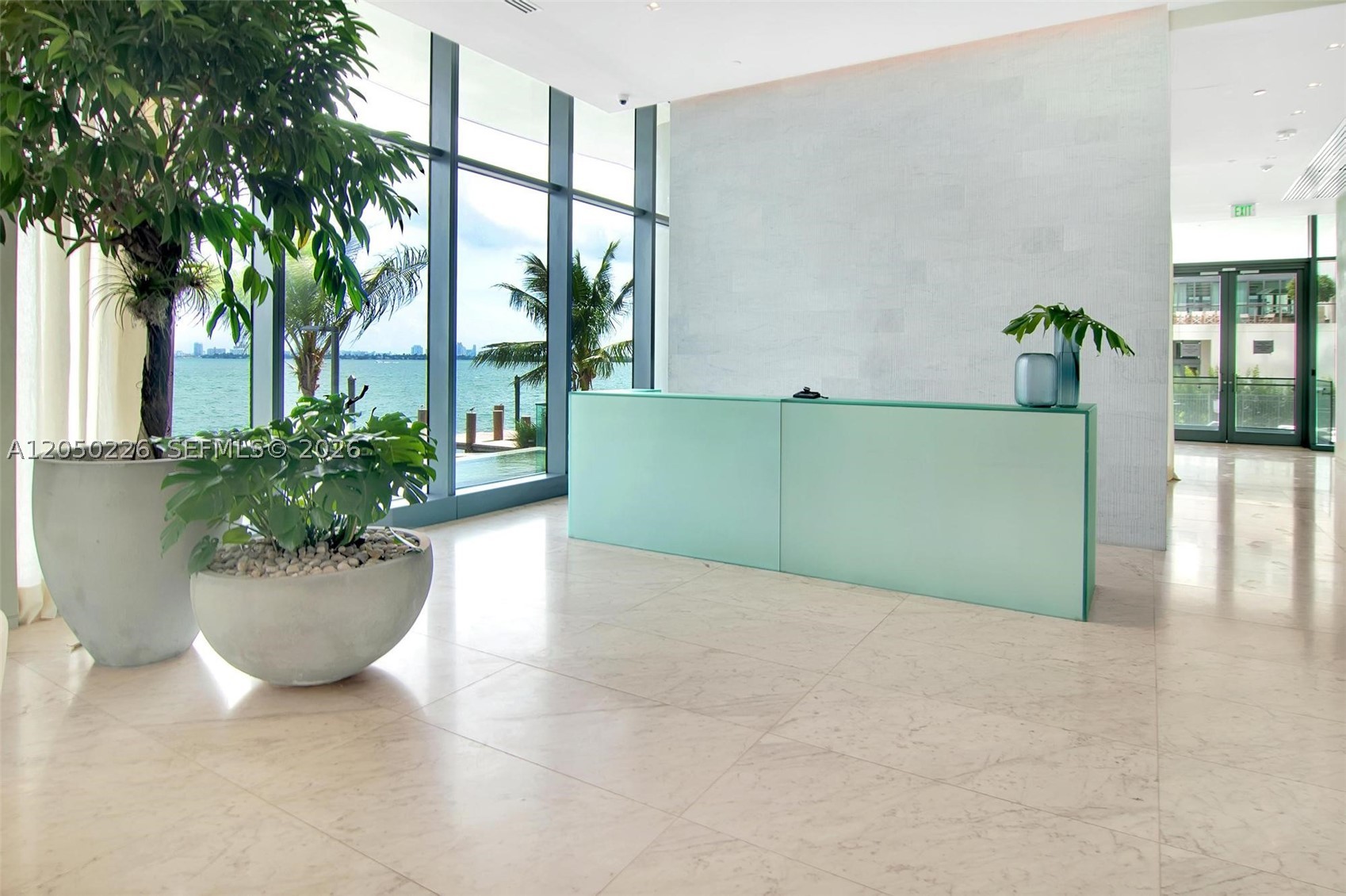 ONE PARAISO CONDO - Residential