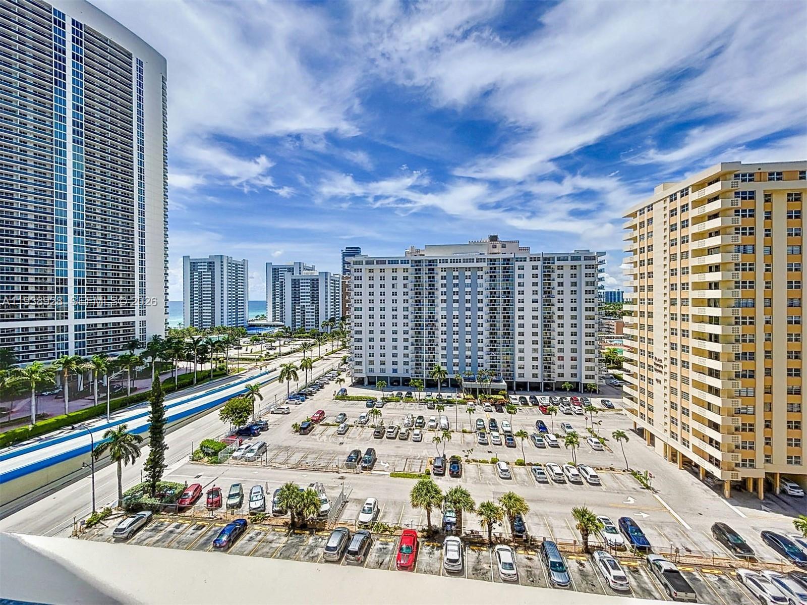 IMPERIAL TOWERS CONDO - Residential