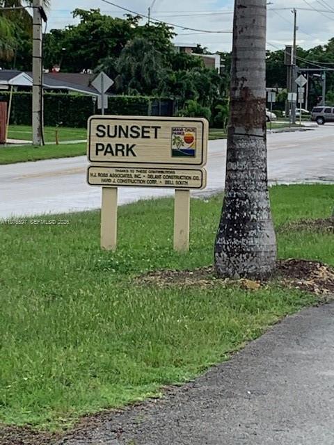 SUNSET PALMS EAST CONDO - Residential