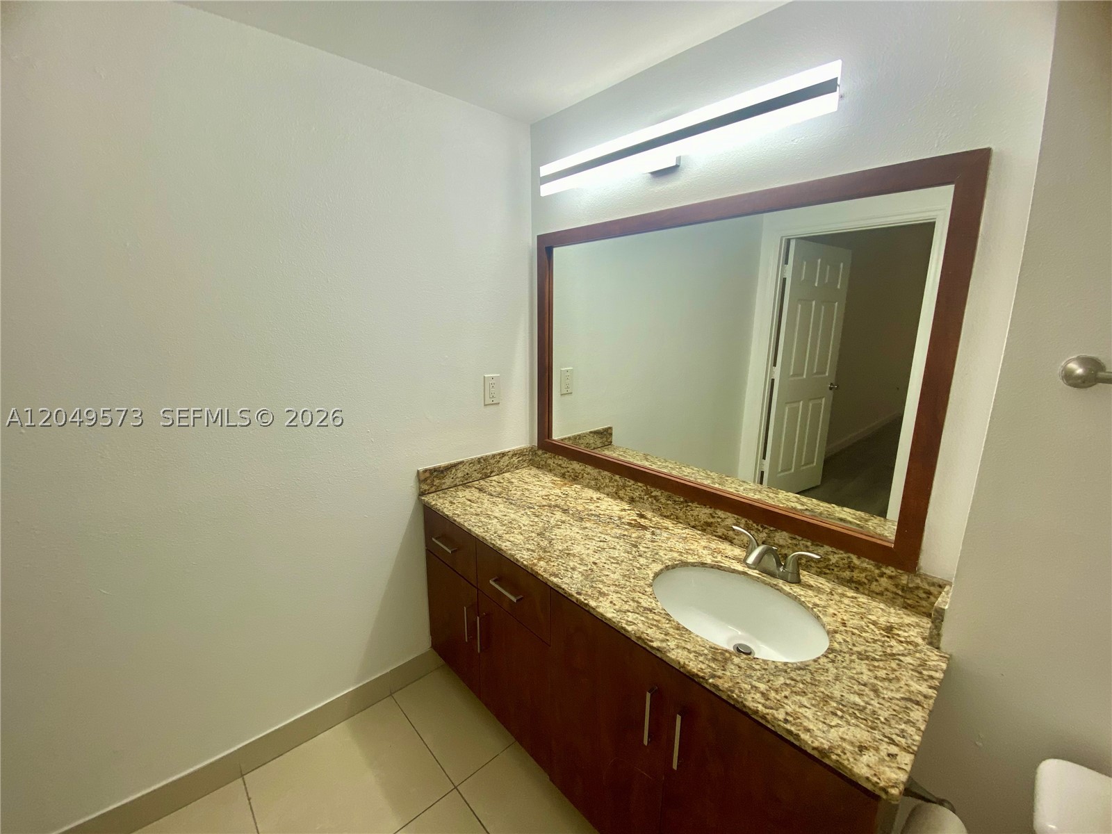 MARQUESA CONDO - Residential Lease