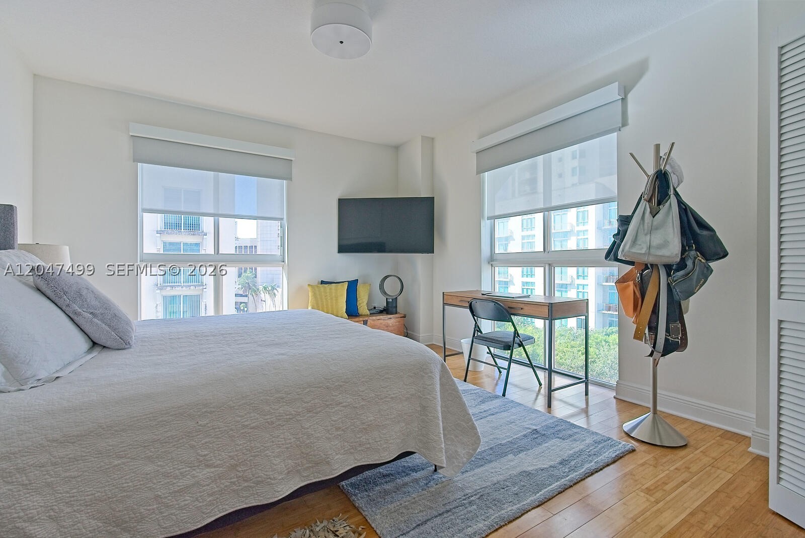 DOWNTOWN DADELAND CONDO N - Residential