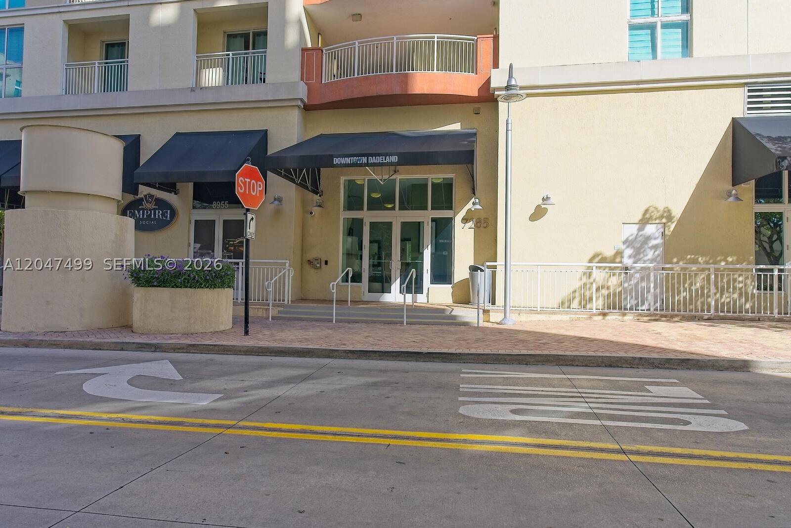 DOWNTOWN DADELAND CONDO N - Residential
