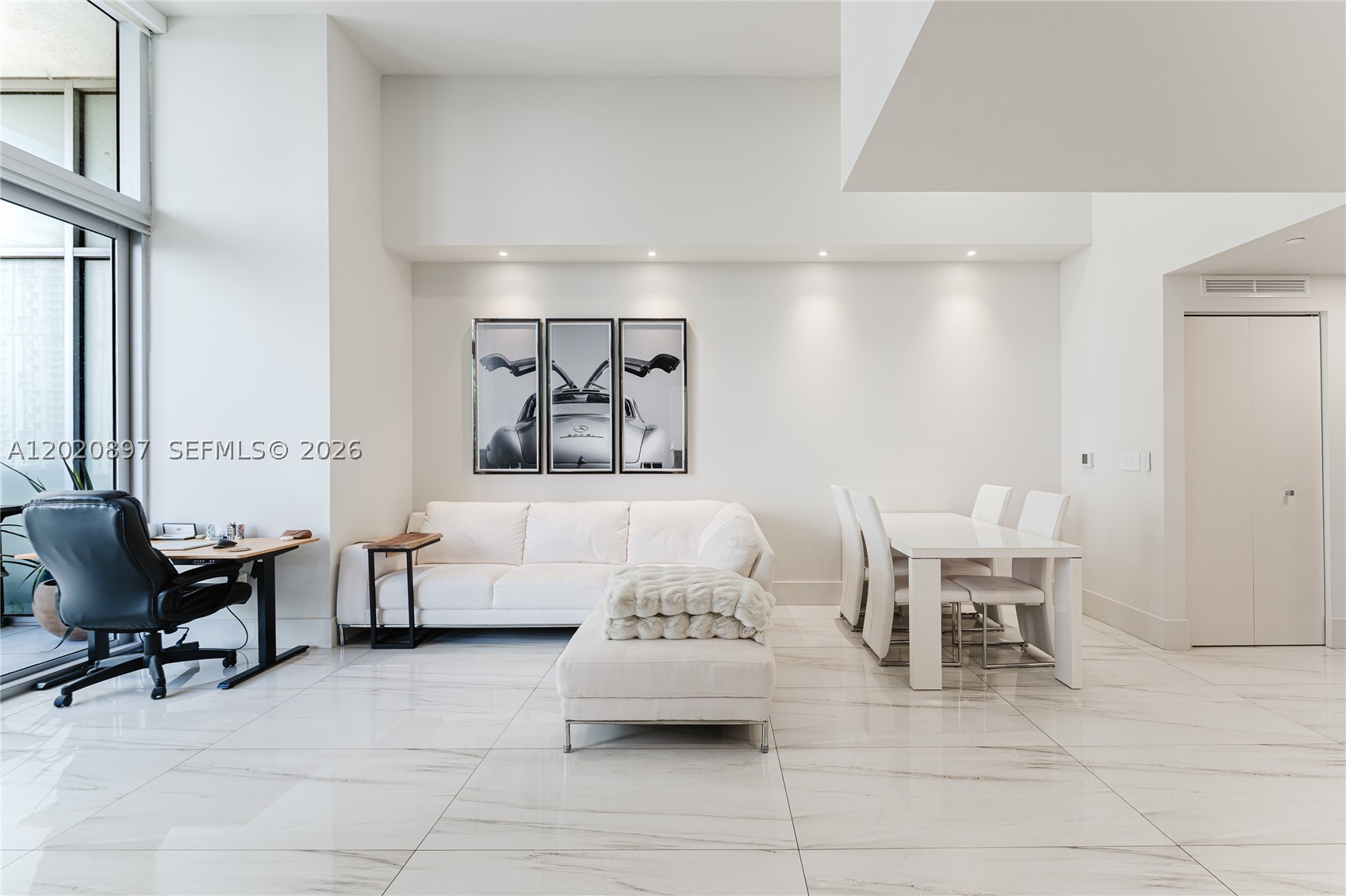ARIA ON THE BAY CONDO - Residential