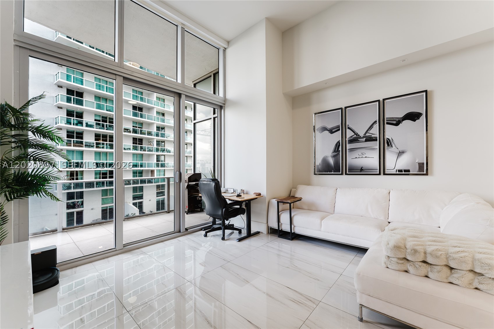 ARIA ON THE BAY CONDO - Residential