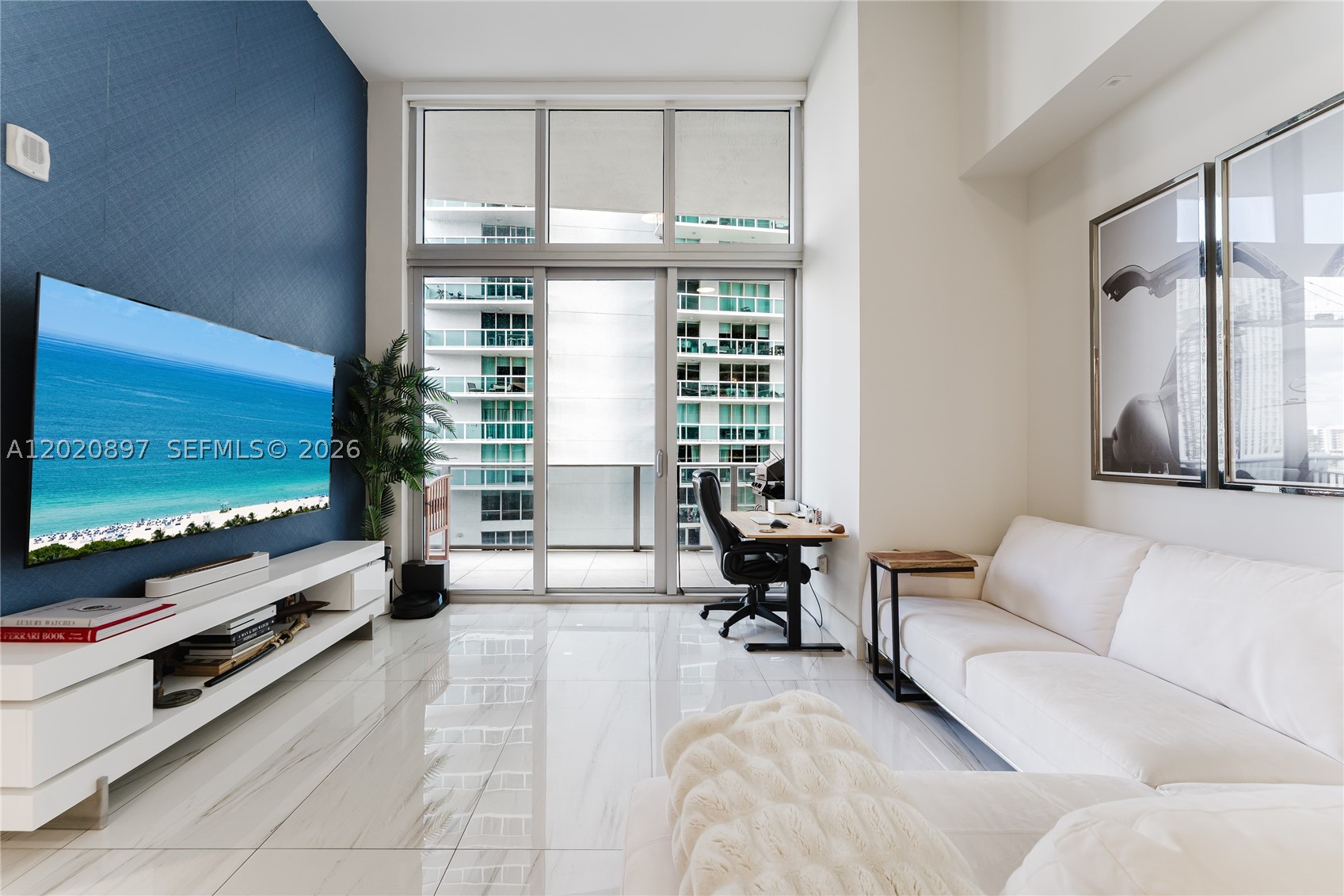 ARIA ON THE BAY CONDO - Residential