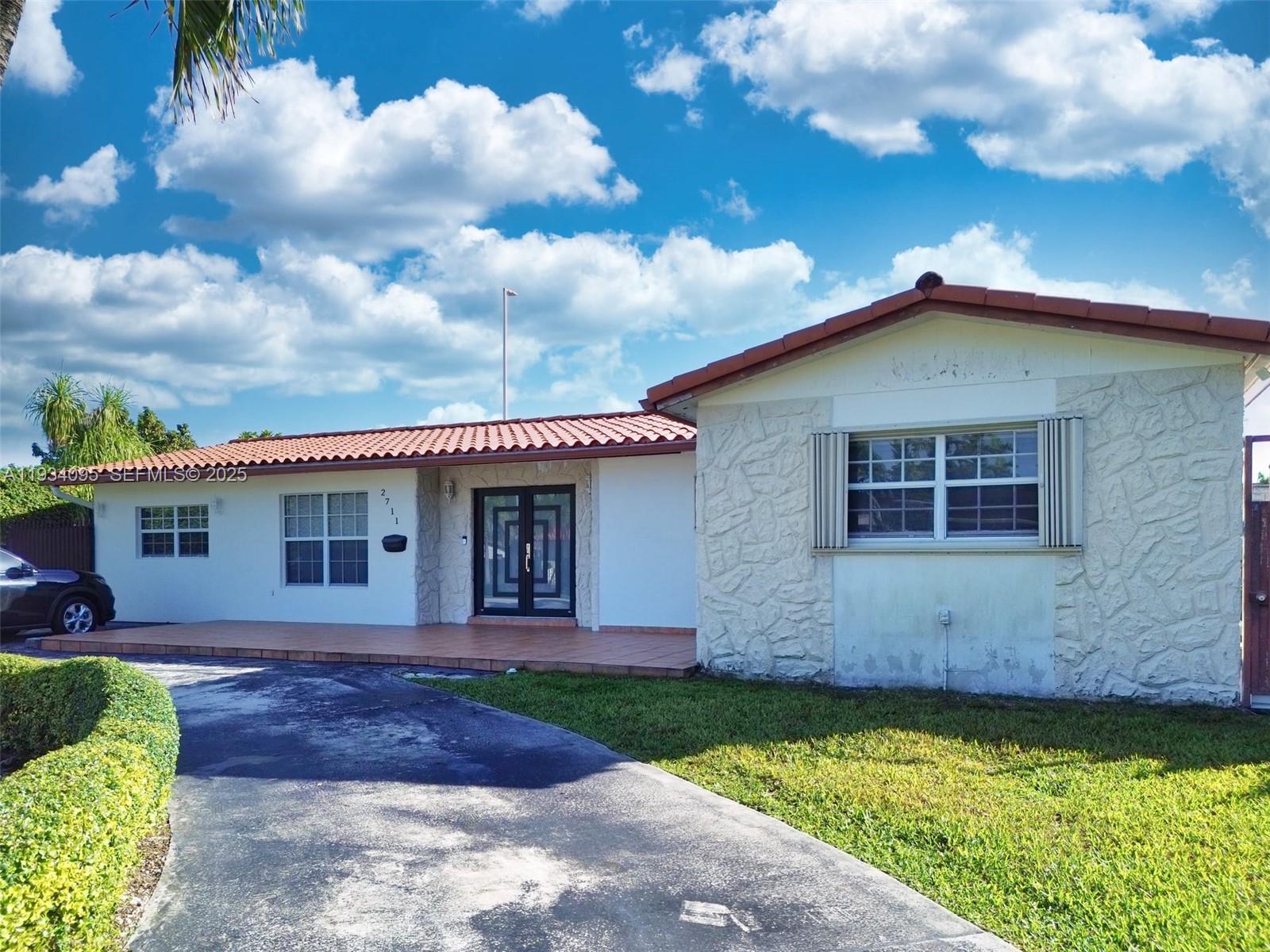SOUTHERN ESTATES 13TH ADD - Residential