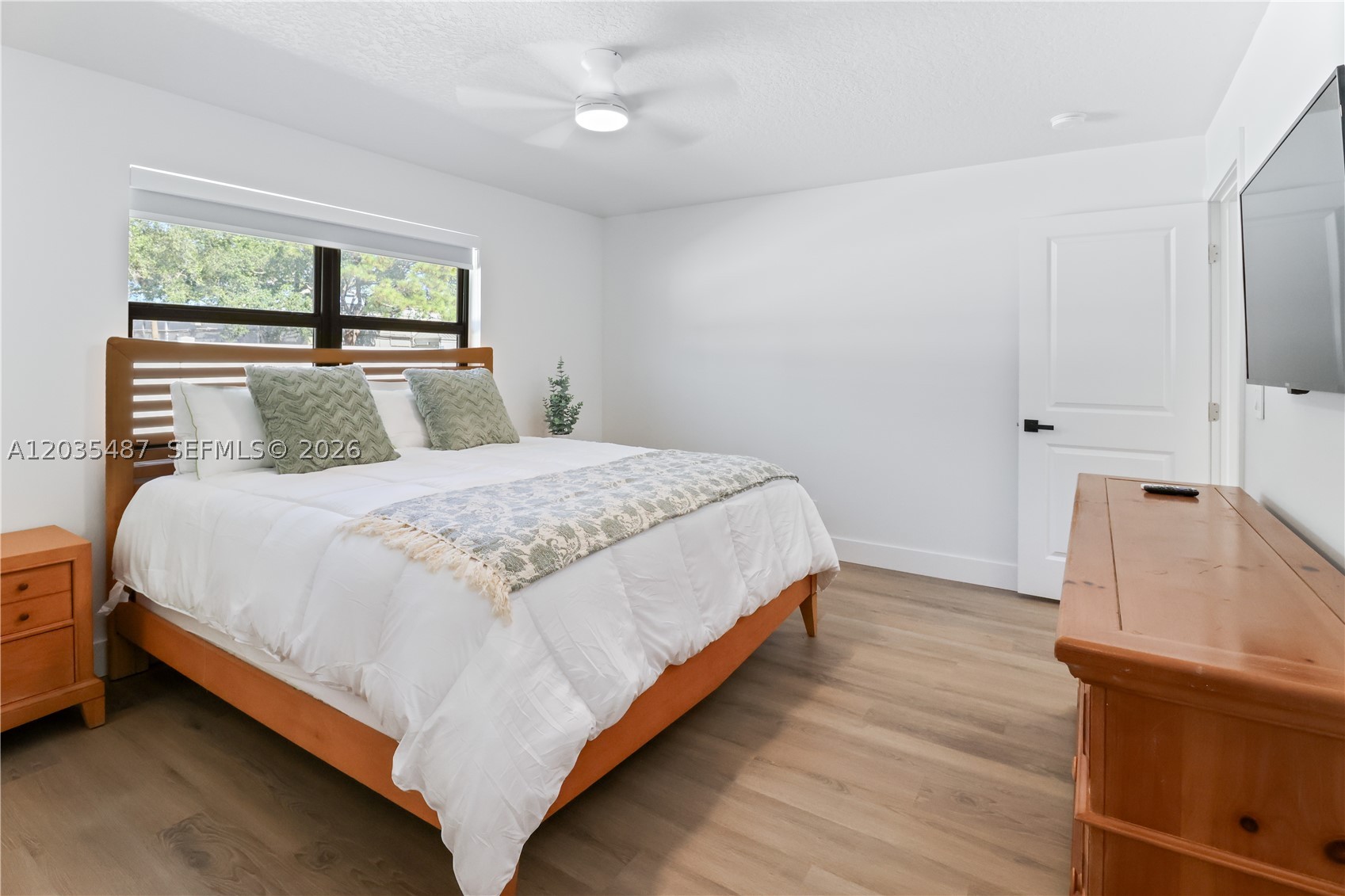 CRYSTAL HEIGHTS - Residential