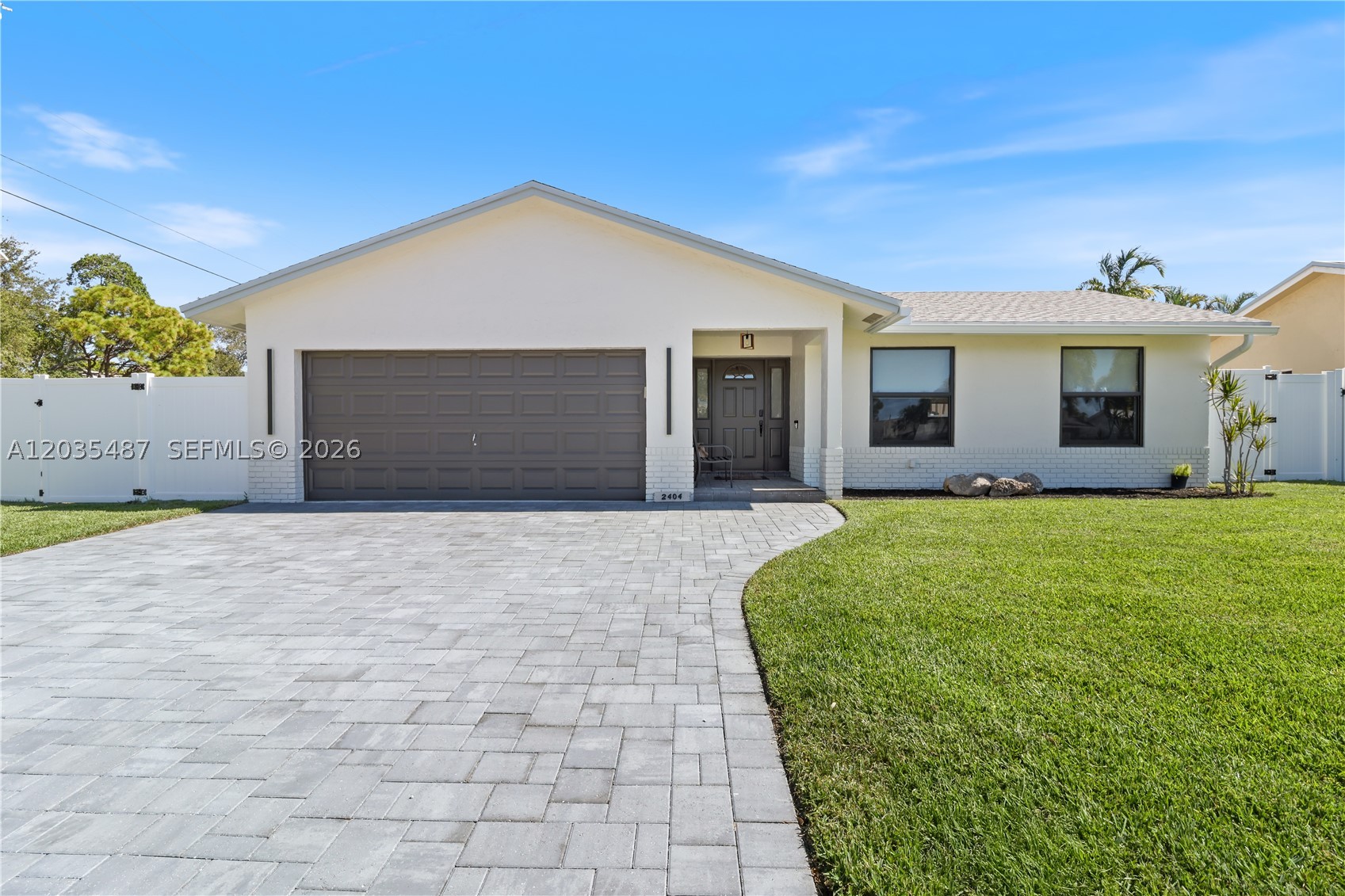 CRYSTAL HEIGHTS - Residential