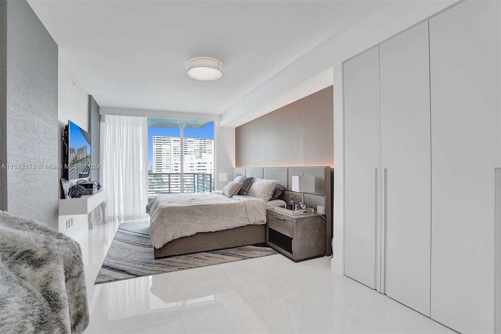 CAPRI SOUTH BEACH CONDO - Residential Lease