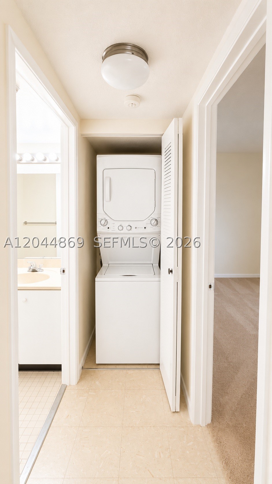 HAWTHORNE AT CENTURY VILL - Residential