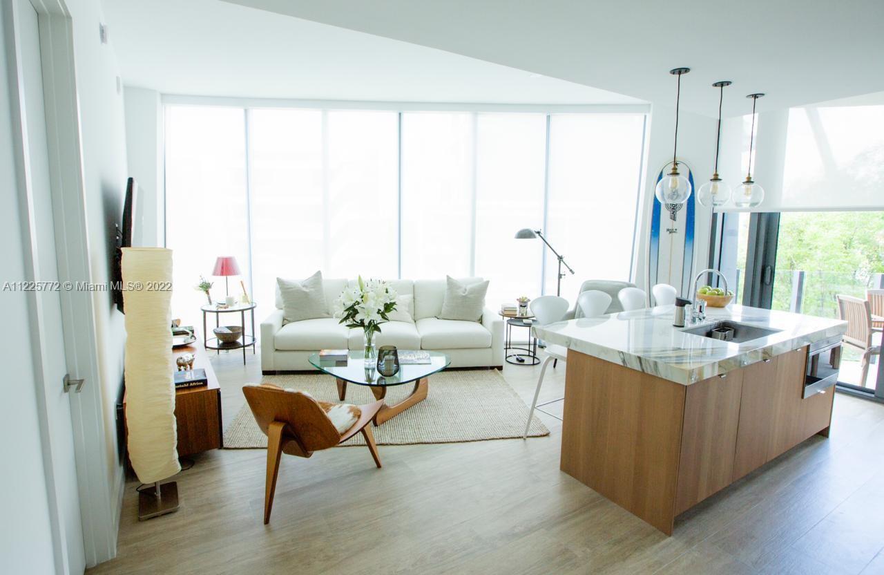 CLUB RESIDENCES AT PARK G - Residential