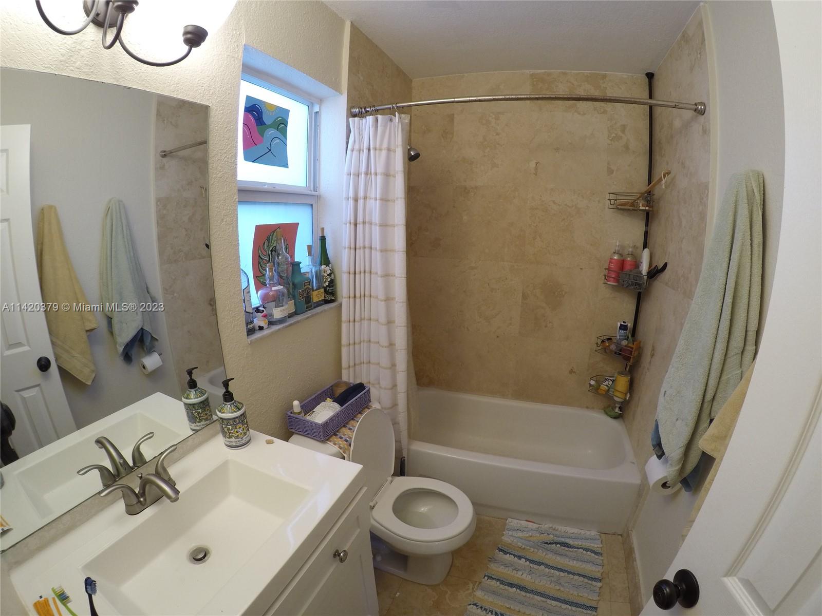 EAST SIDE VILLAS CONDO - Residential Lease