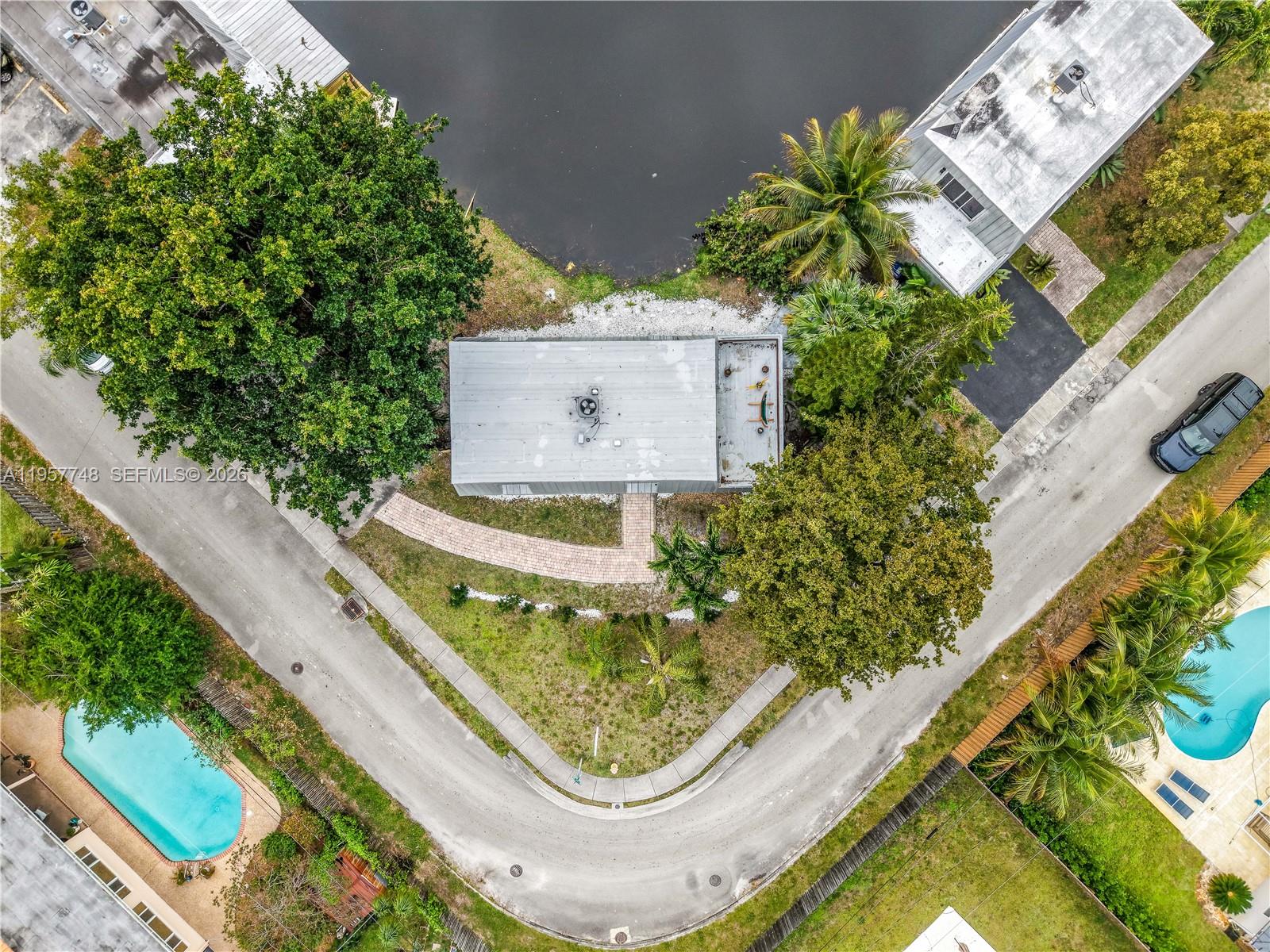 KIMBERLY LAKE VILLAS - Residential