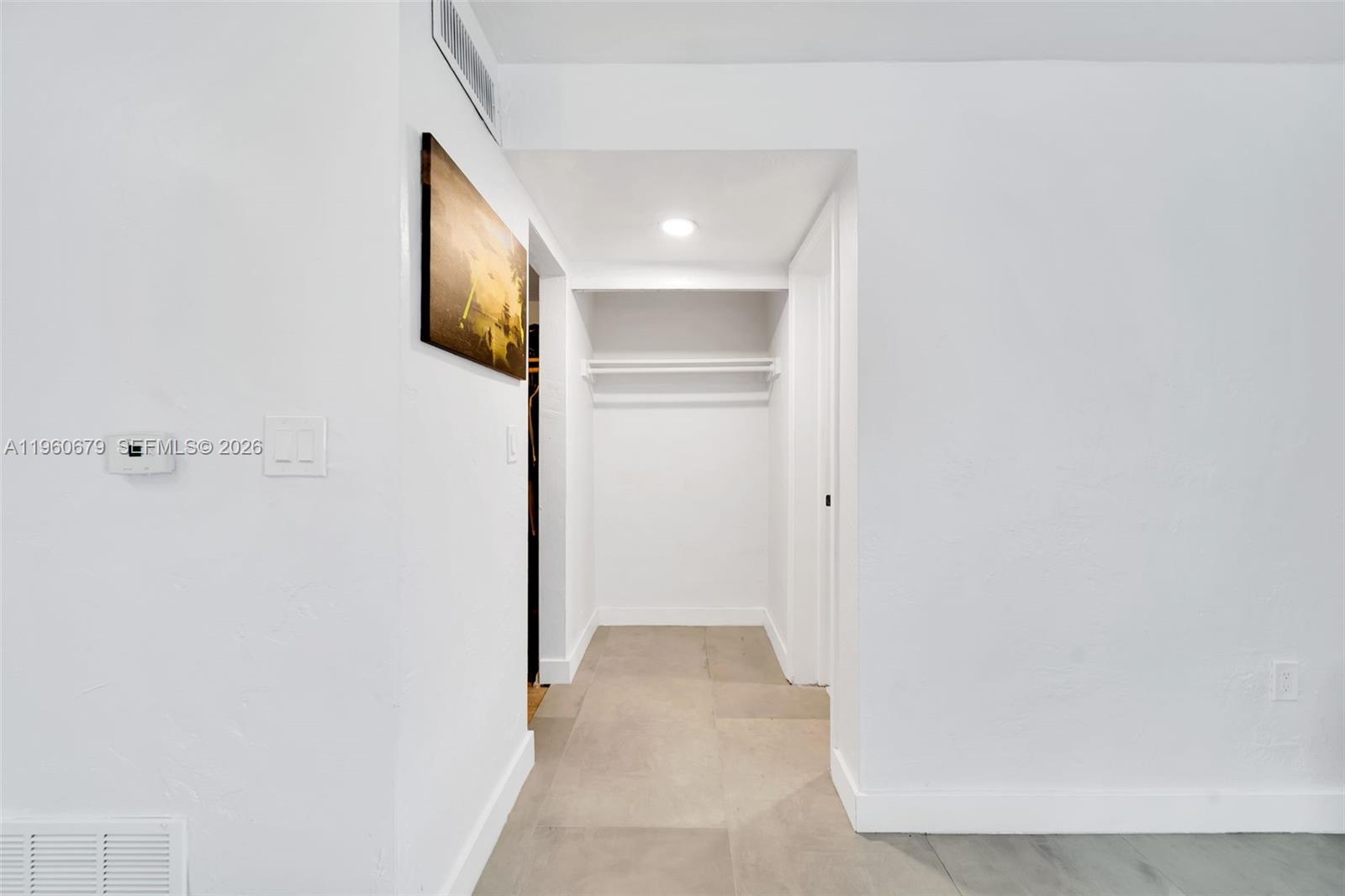 DADELAND GROVE CONDO - Residential