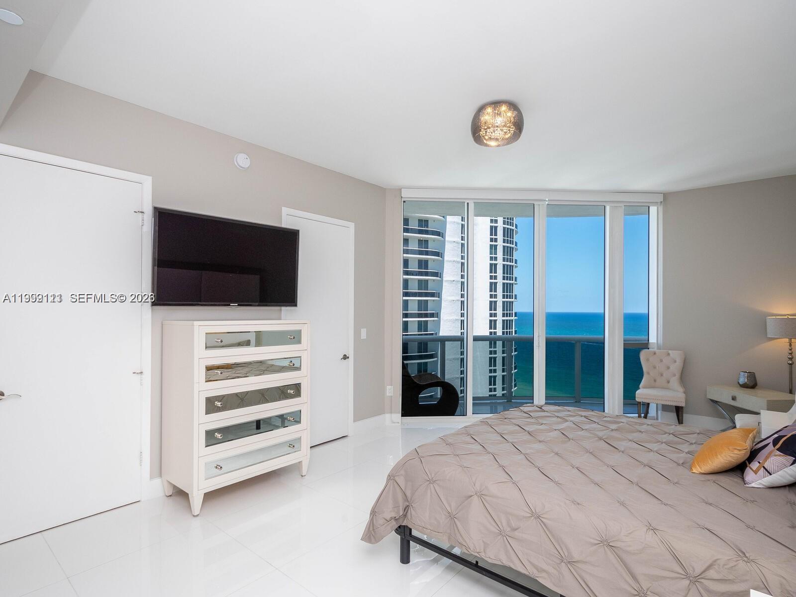 TDR TOWER II CONDO - Residential