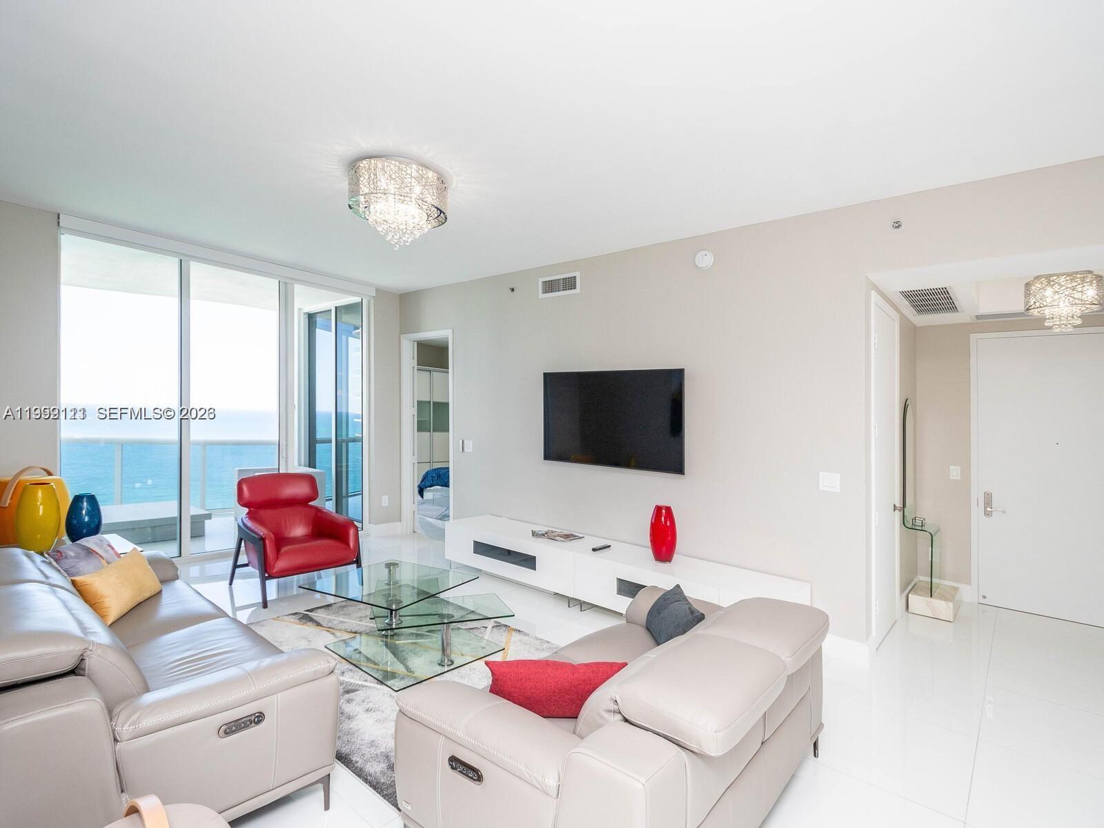 TDR TOWER II CONDO - Residential