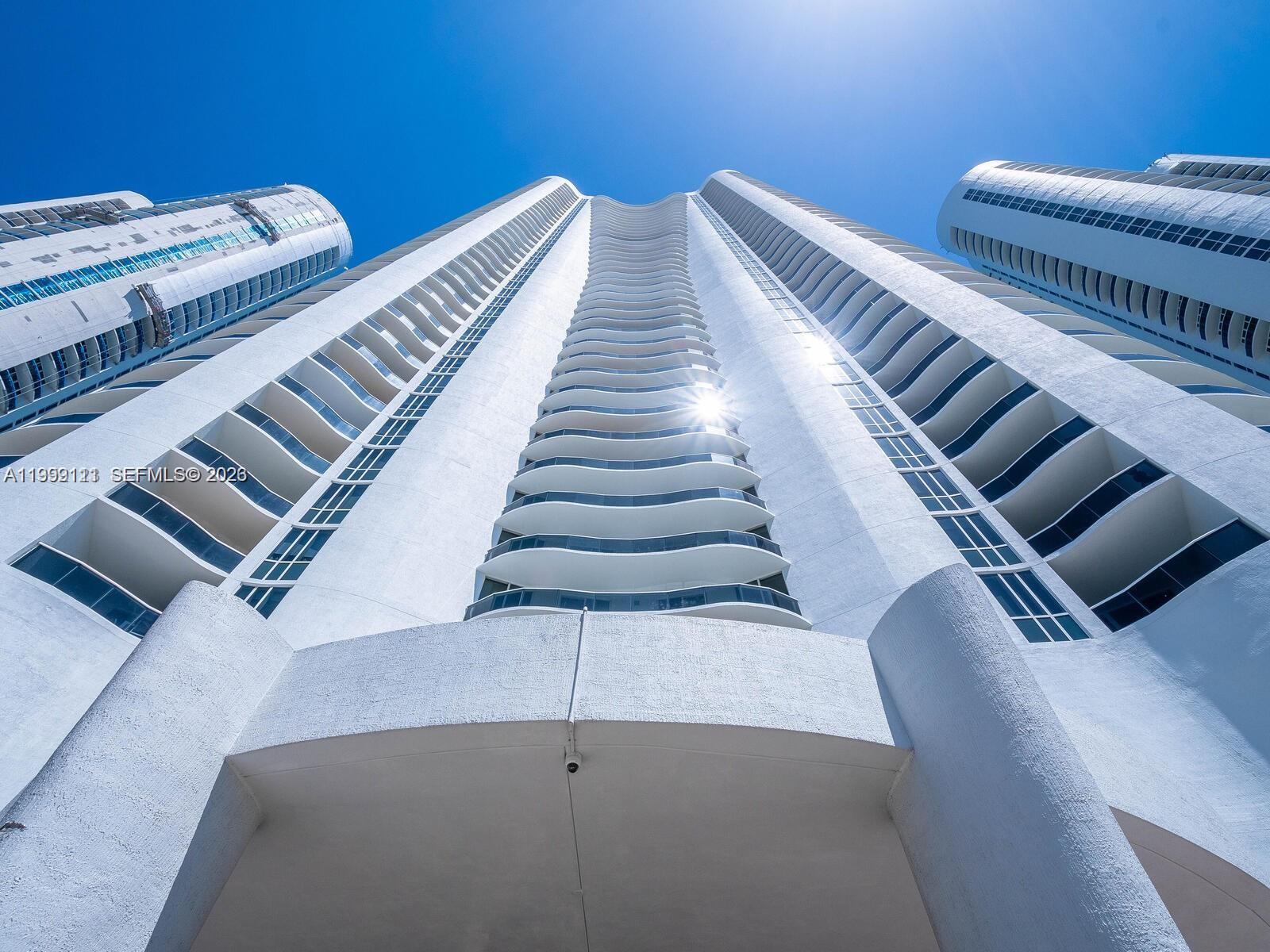 TDR TOWER II CONDO - Residential