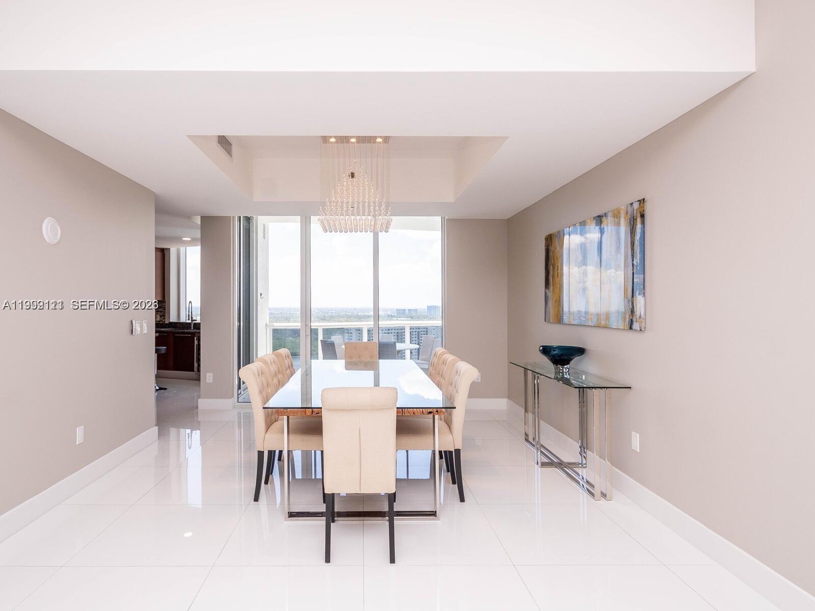 TDR TOWER II CONDO - Residential