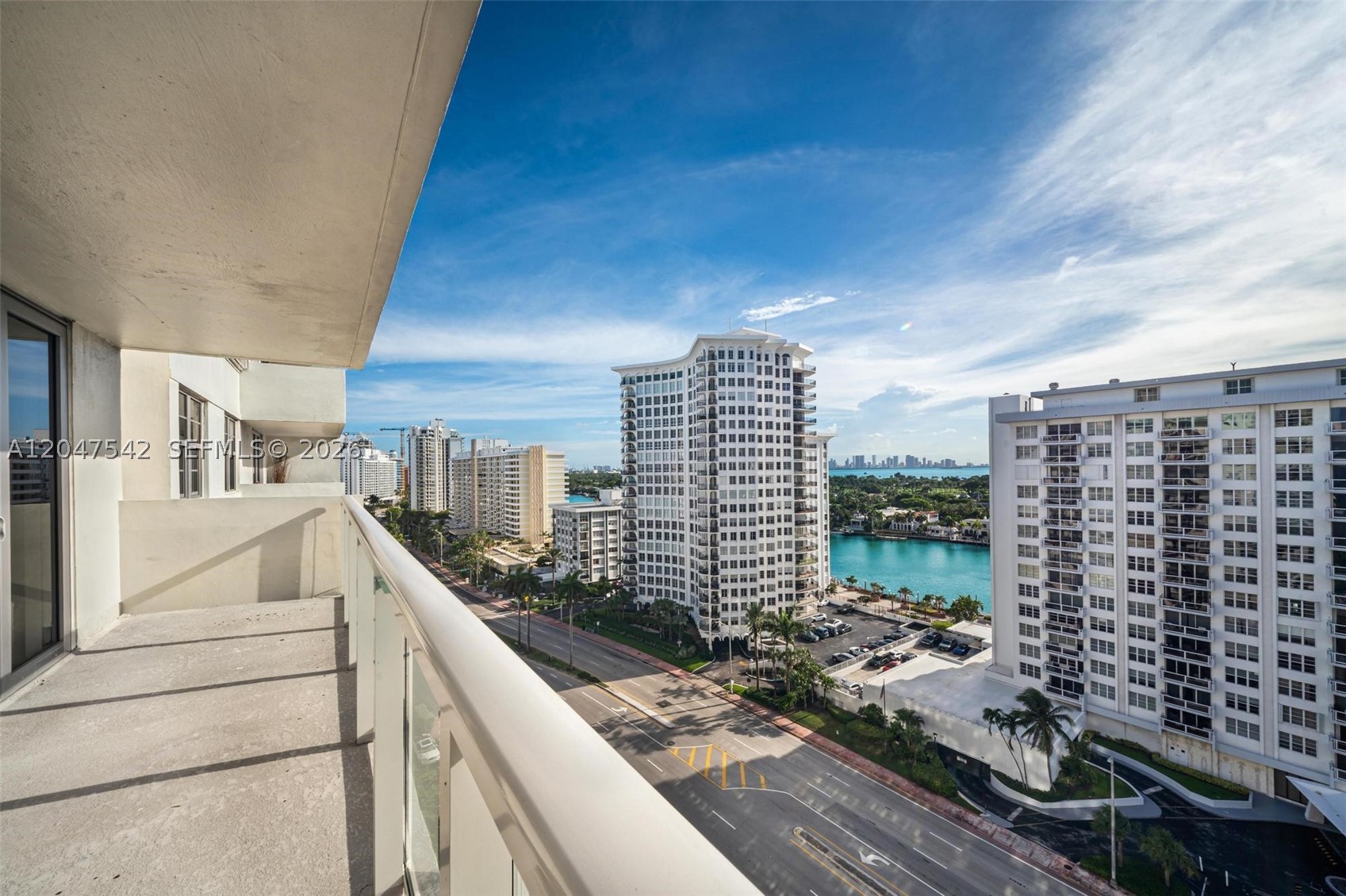 ARLEN BEACH CONDO - Residential