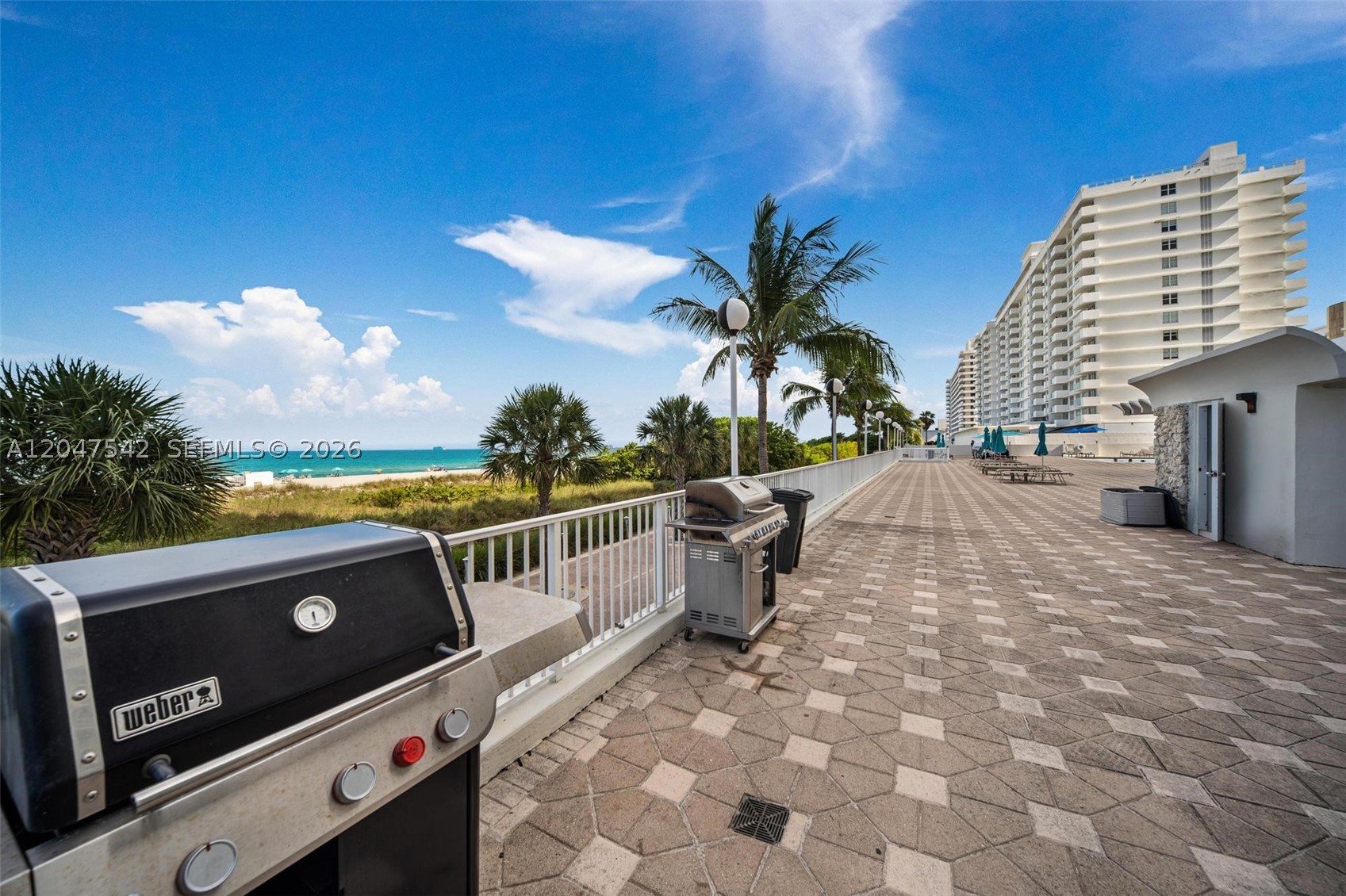 ARLEN BEACH CONDO - Residential