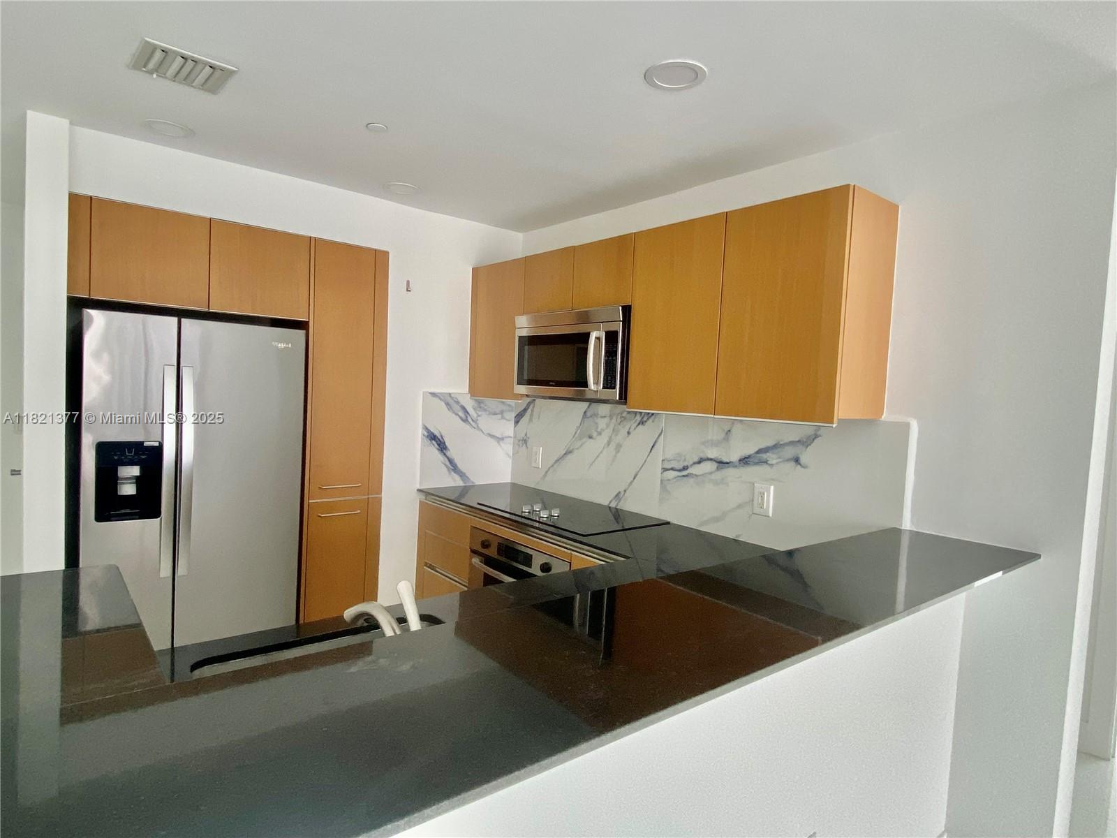 1060 BRICKELL CONDO - Residential Lease
