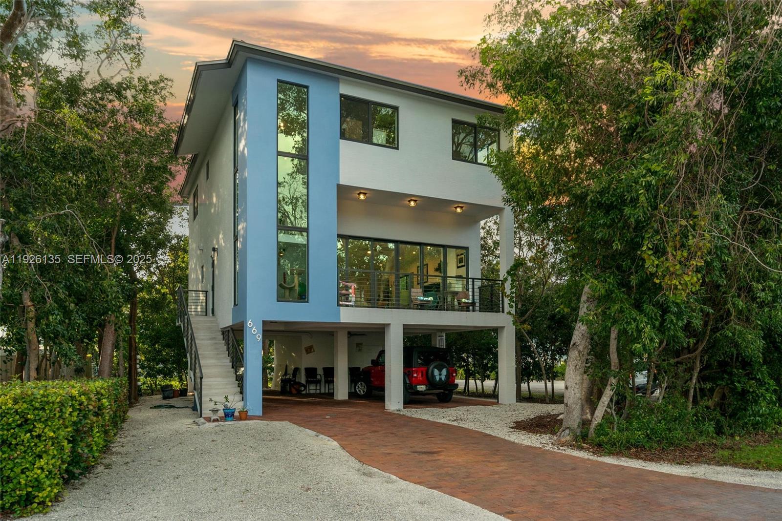 Twin Lakes - Residential