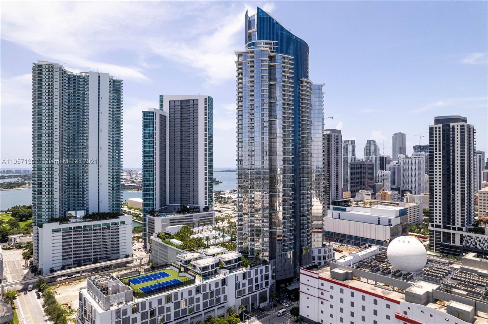 PARAMOUNT MIAMI WORLDCENT - Residential