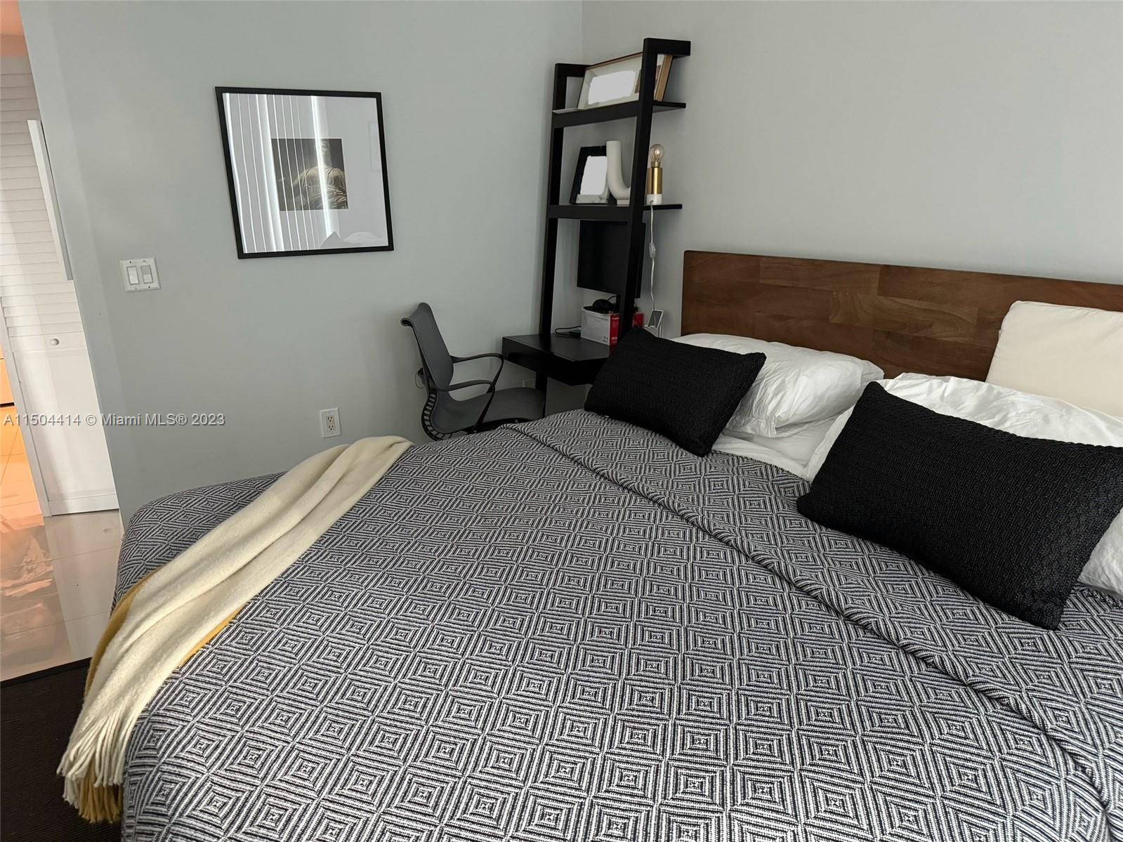 VUE AT BRICKELL CONDO - Residential Lease