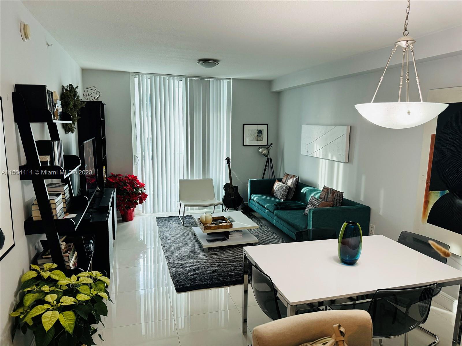 VUE AT BRICKELL CONDO - Residential Lease