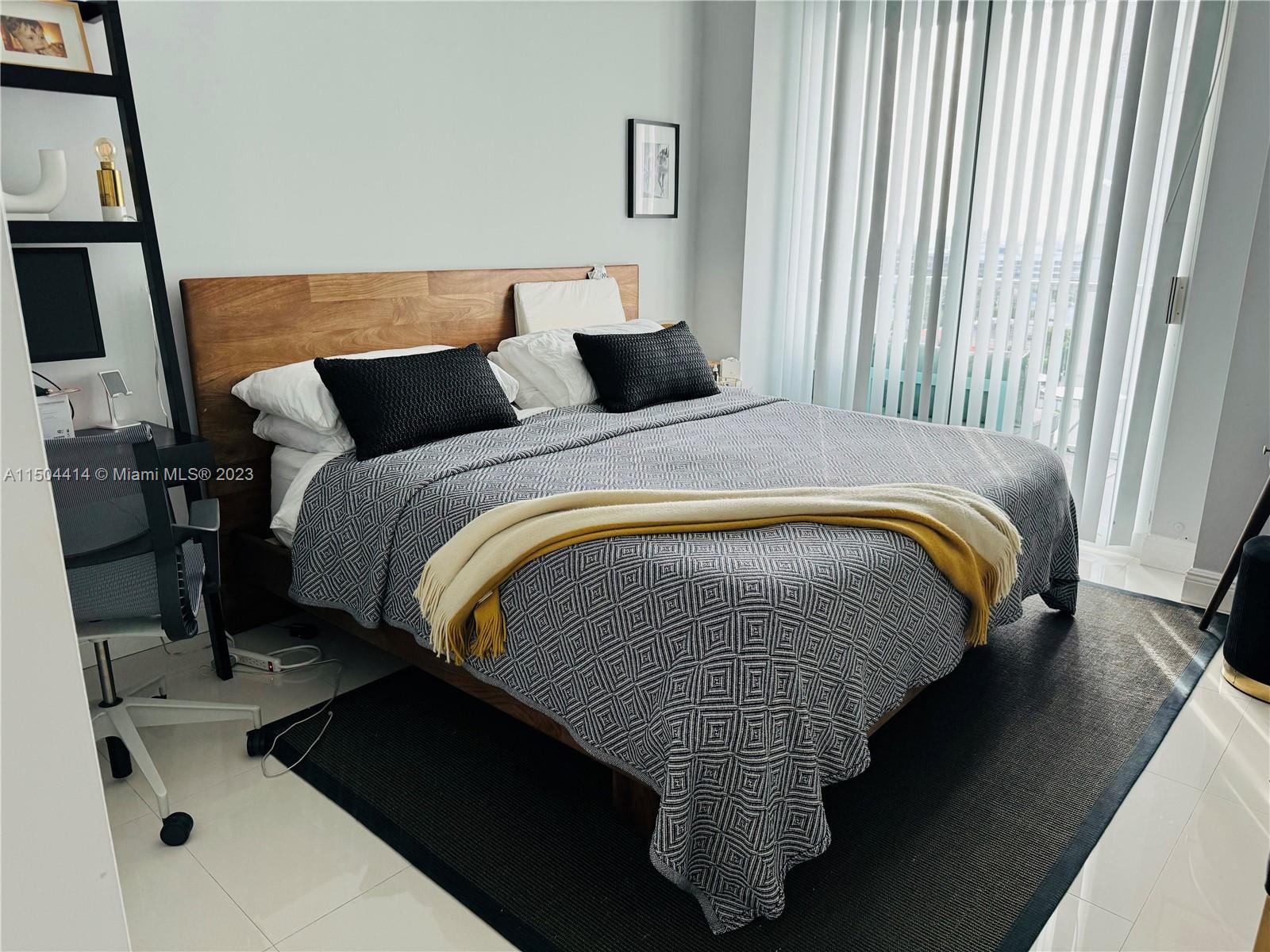 VUE AT BRICKELL CONDO - Residential Lease