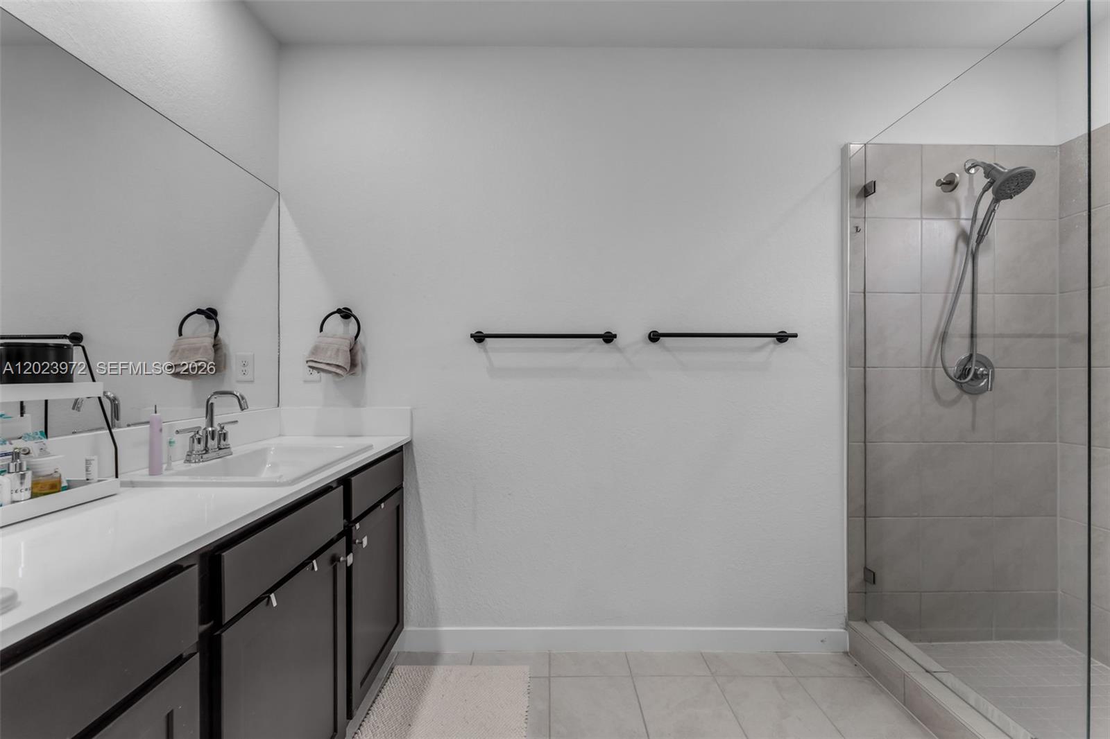HAMILTON PLACE - Residential