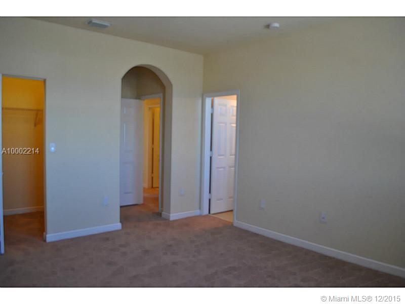 Kendall Square - Residential Lease