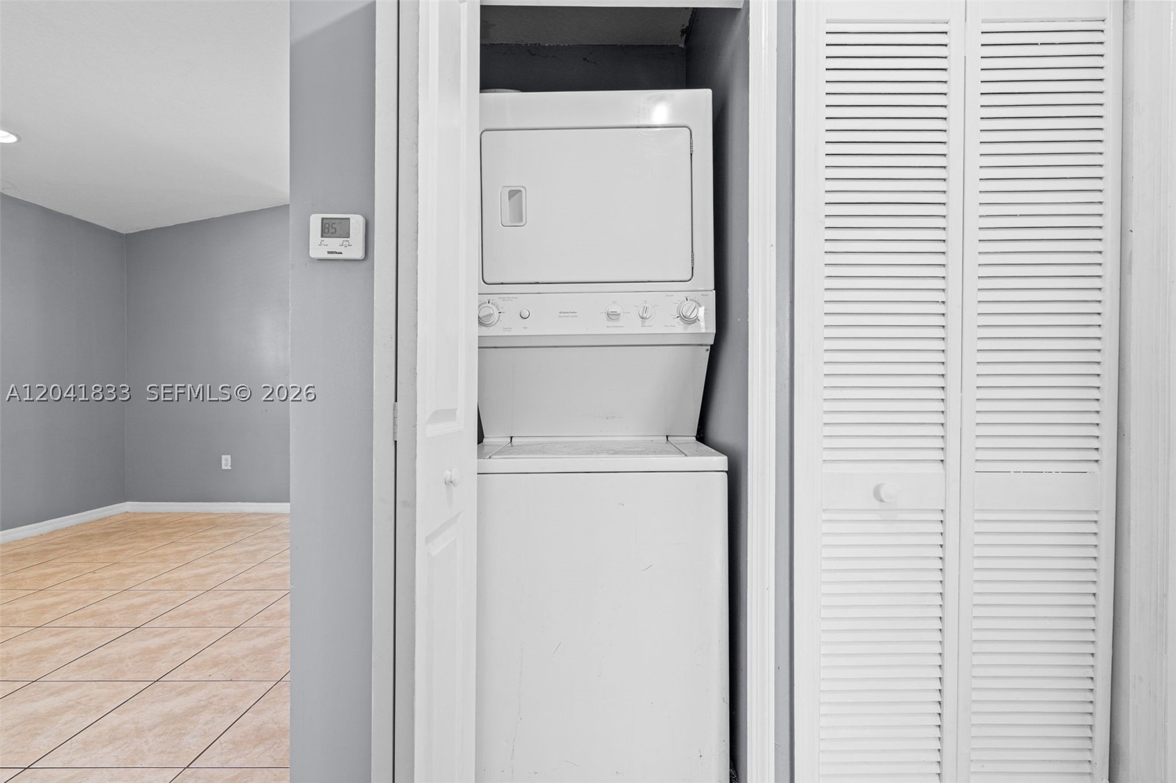 VENETIA GARDENS CONDO - Residential Lease
