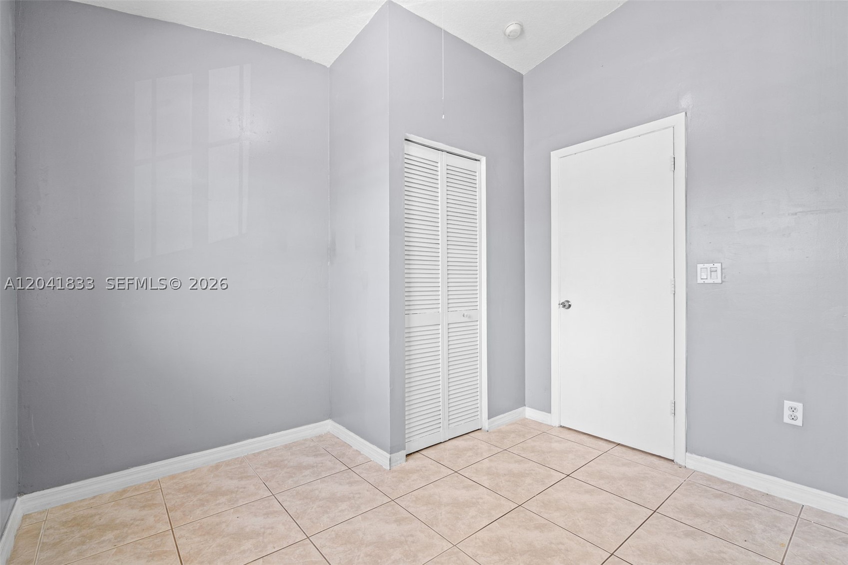 VENETIA GARDENS CONDO - Residential Lease