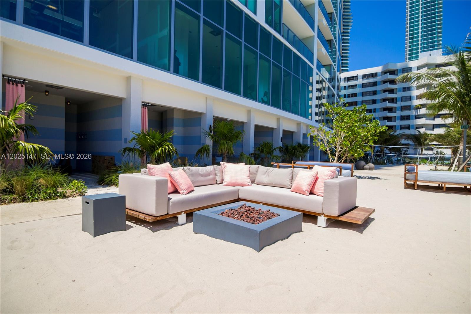 BISCAYNE BEACH CONDO - Residential