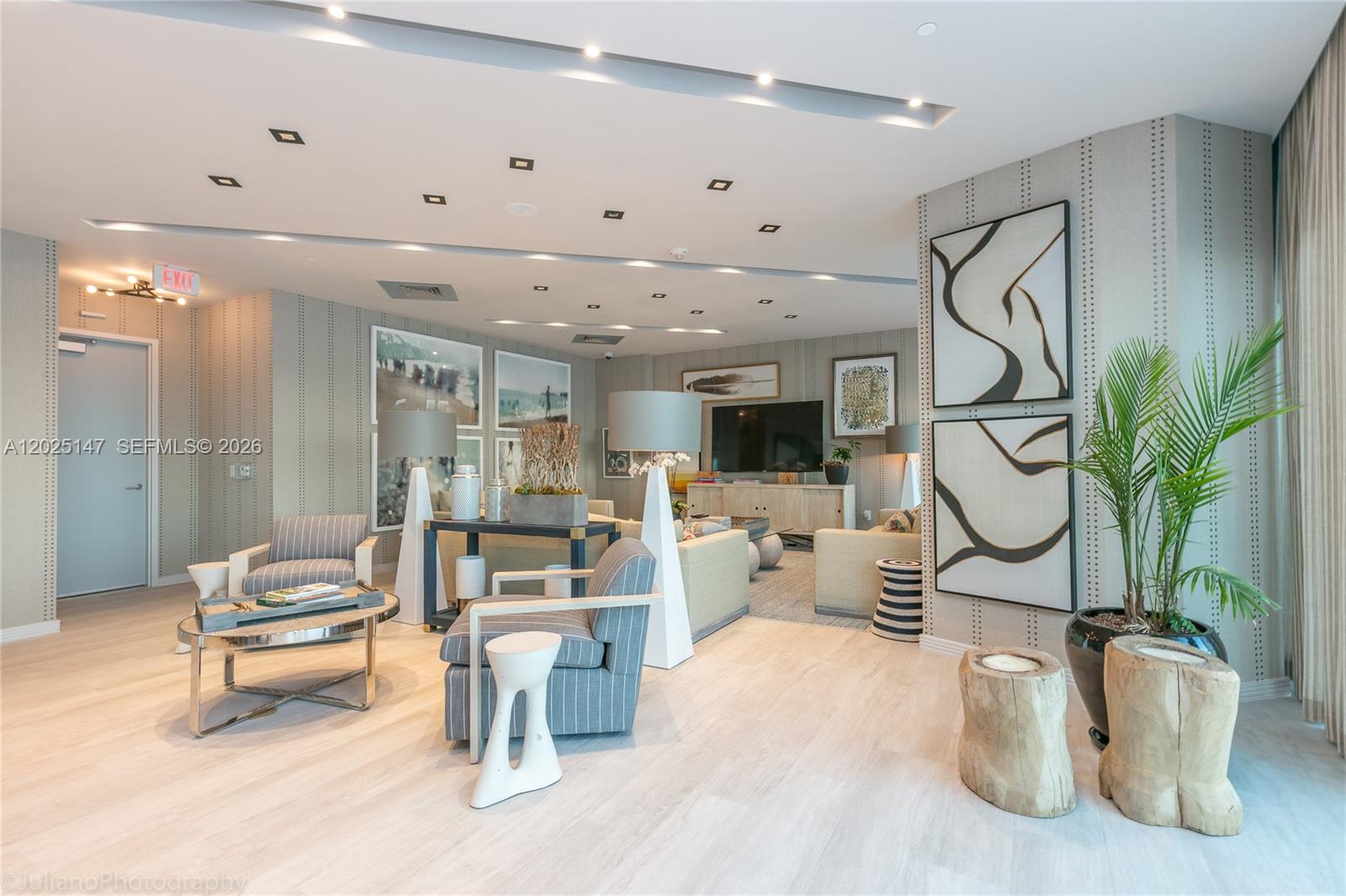 BISCAYNE BEACH CONDO - Residential