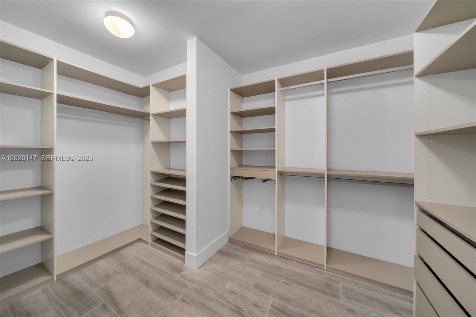 BISCAYNE BEACH CONDO - Residential