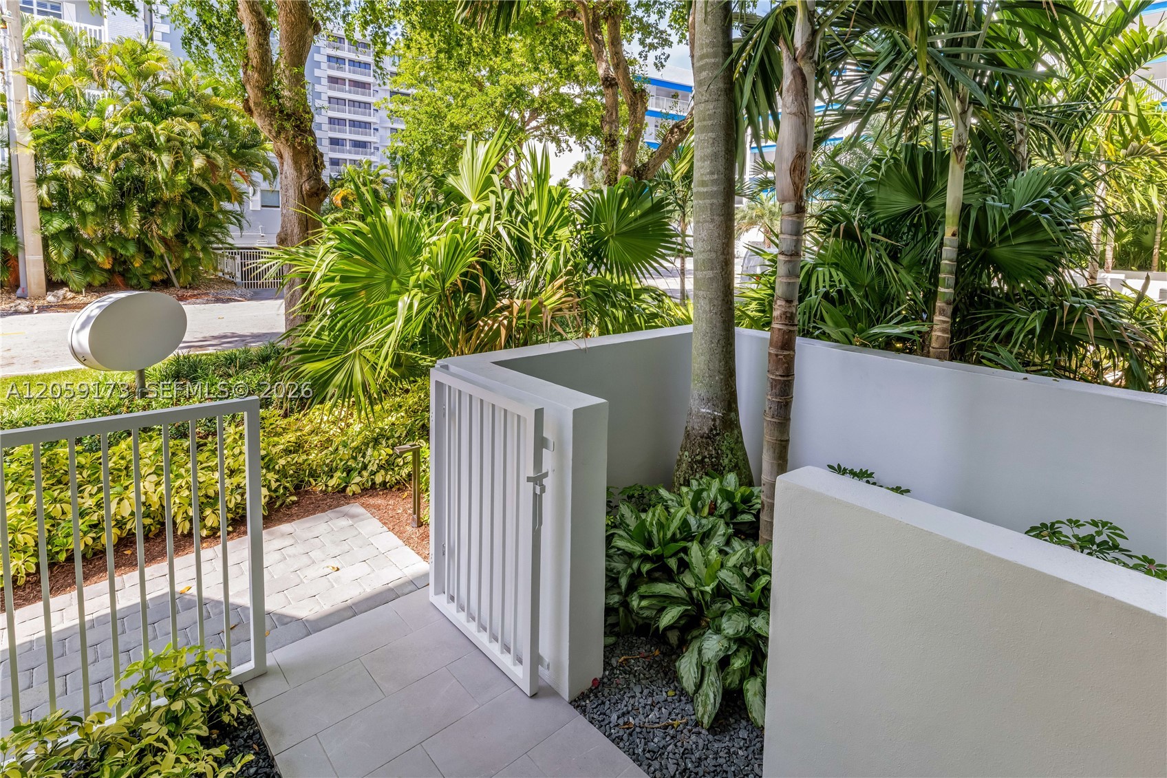 INTRACOASTAL 31 CONDO - Residential