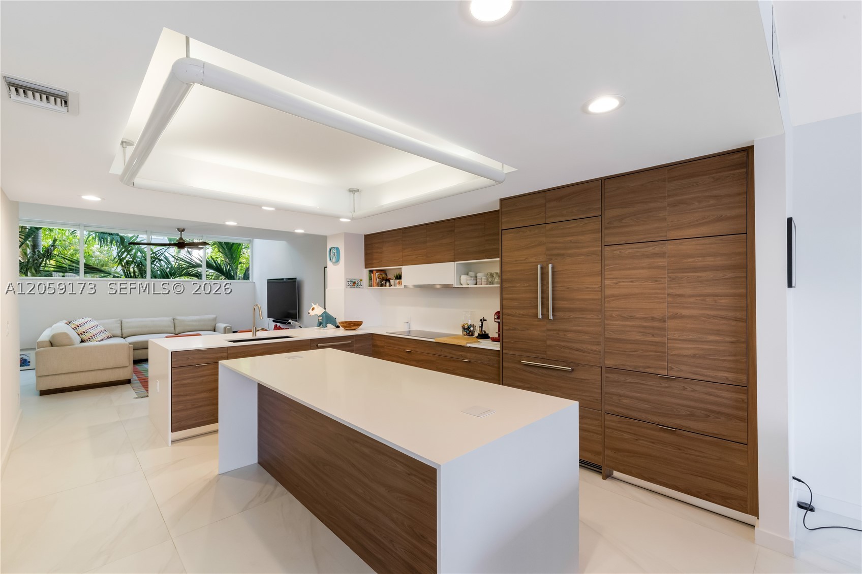 INTRACOASTAL 31 CONDO - Residential
