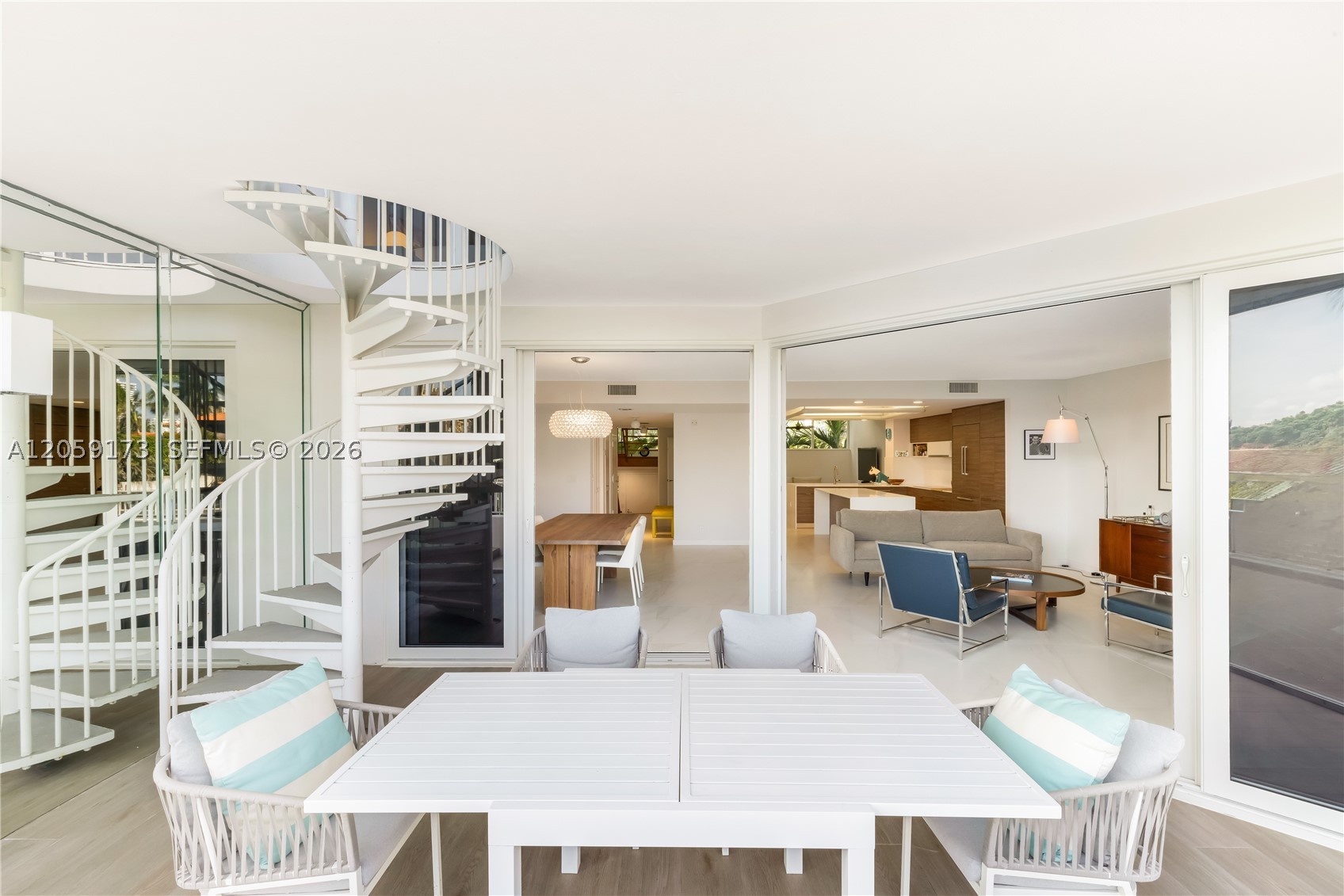 INTRACOASTAL 31 CONDO - Residential
