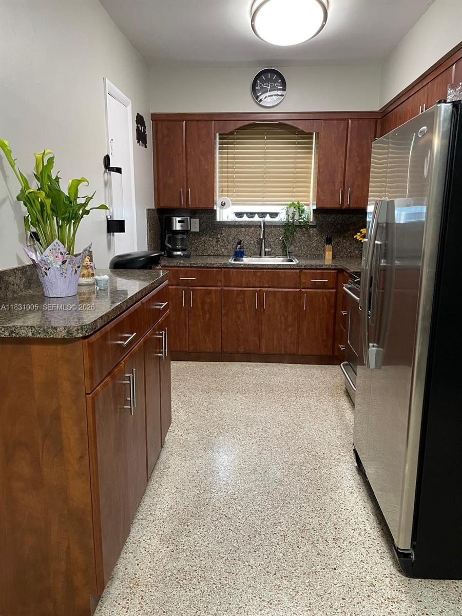 TOWN OF HIALEAH 1 ADDN AM - Residential Lease