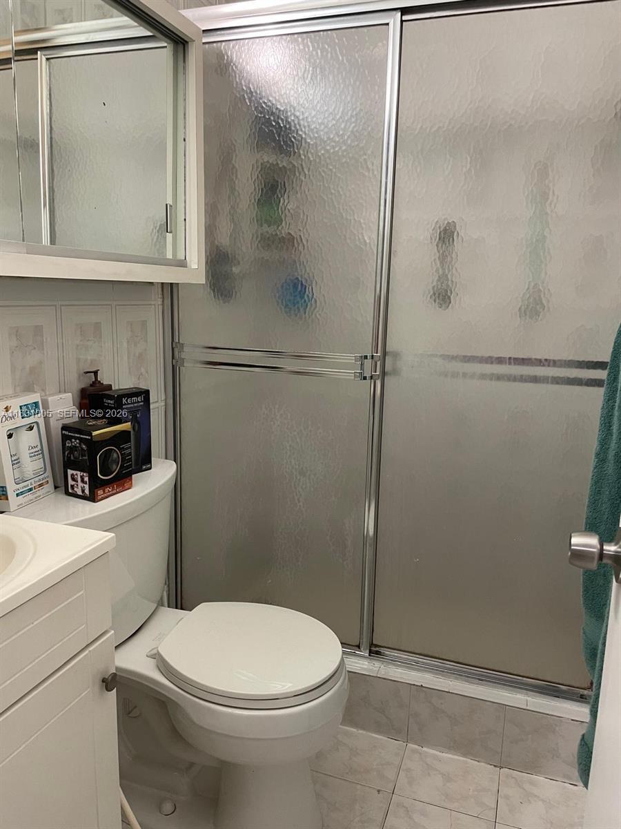 TOWN OF HIALEAH 1 ADDN AM - Residential Lease